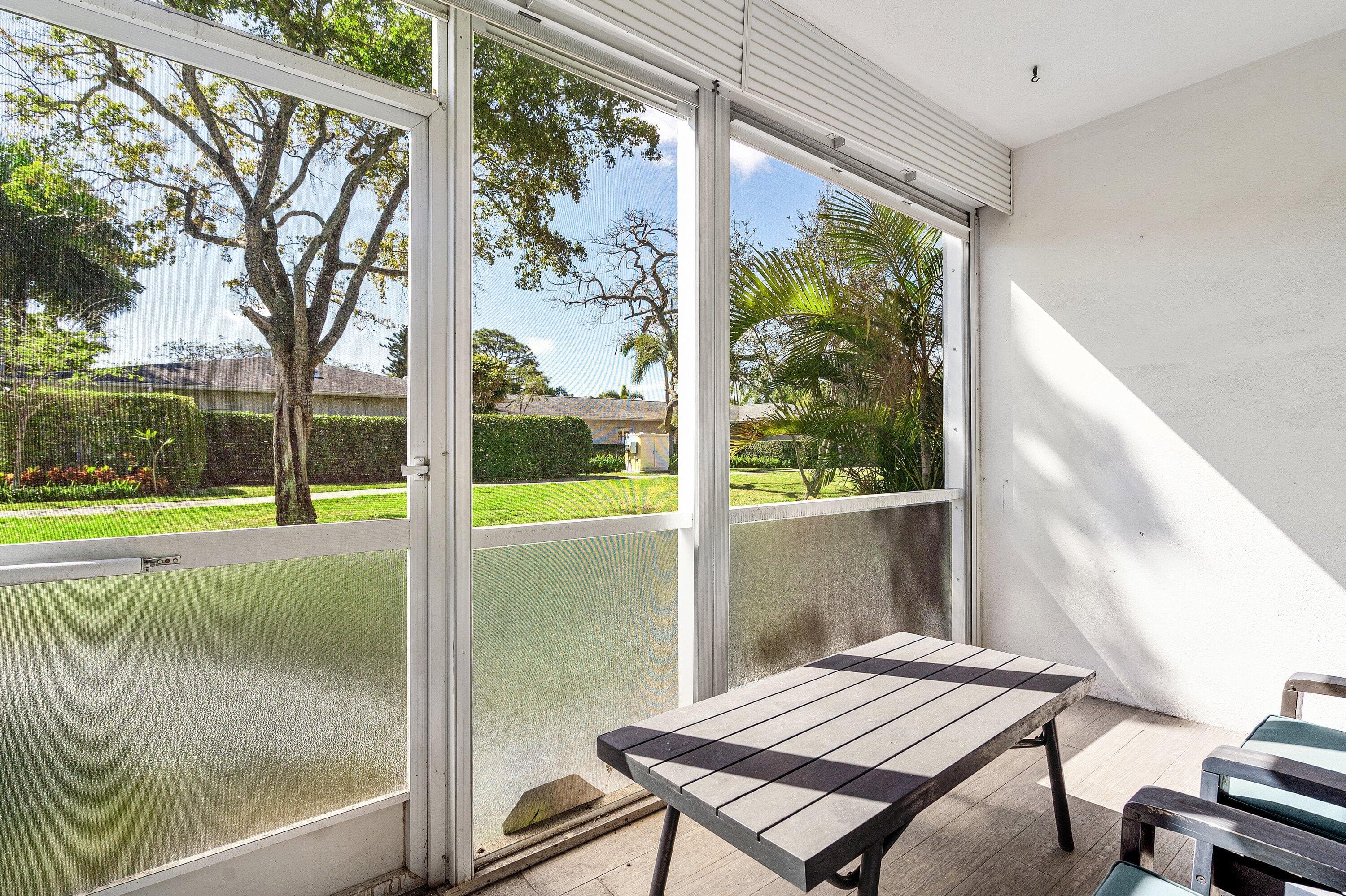 2440 SW 22nd Avenue 703, Delray Beach, FL 33445 25
