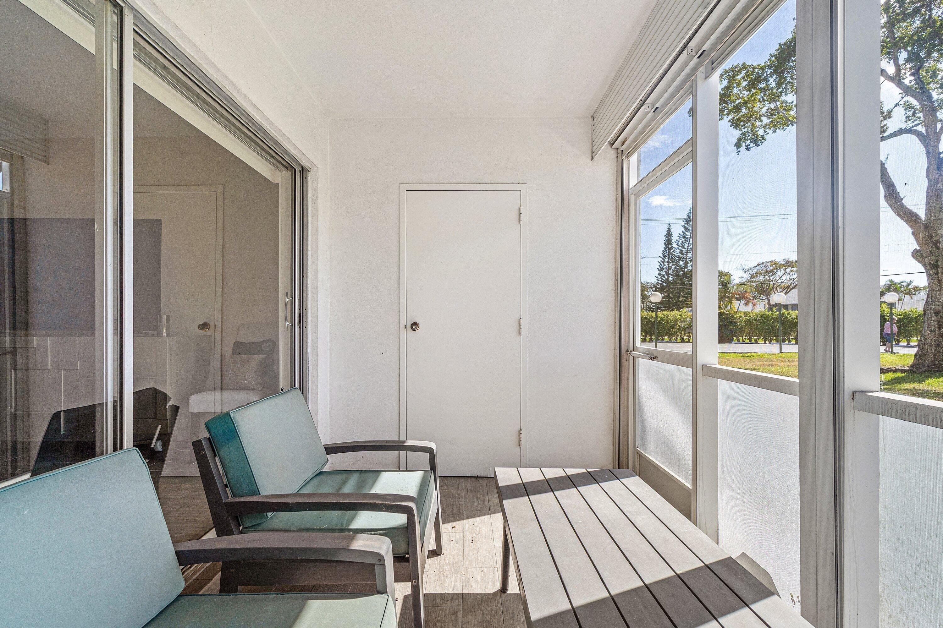 2440 SW 22nd Avenue 703, Delray Beach, FL 33445 27