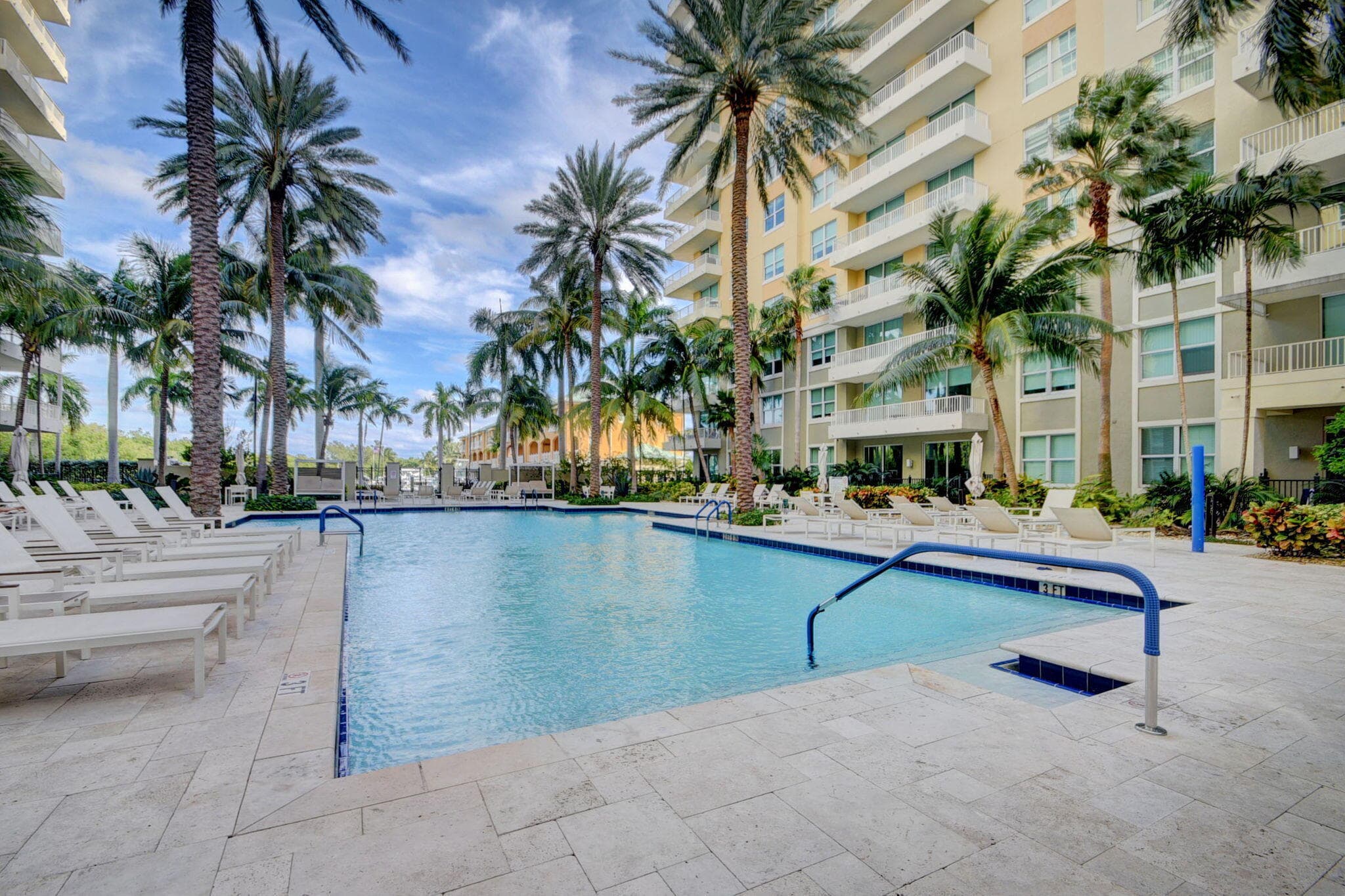 625 Casa Loma Boulevard 403, Boynton Beach, FL 33435 4