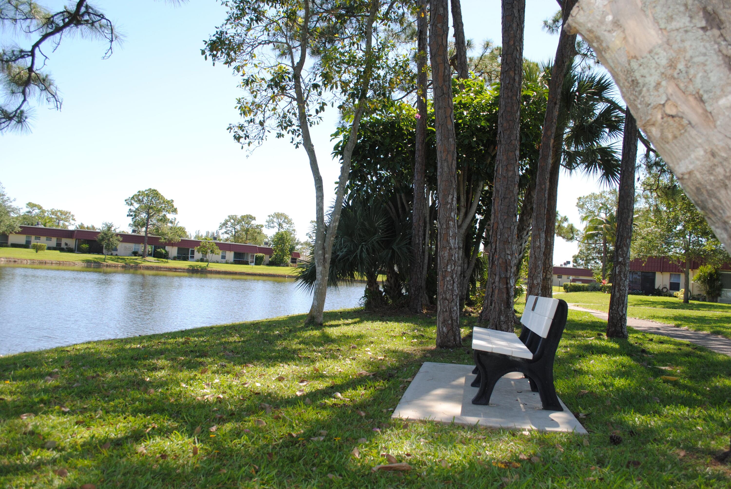 615 Laconia Circle A, Lake Worth, FL 33467 35