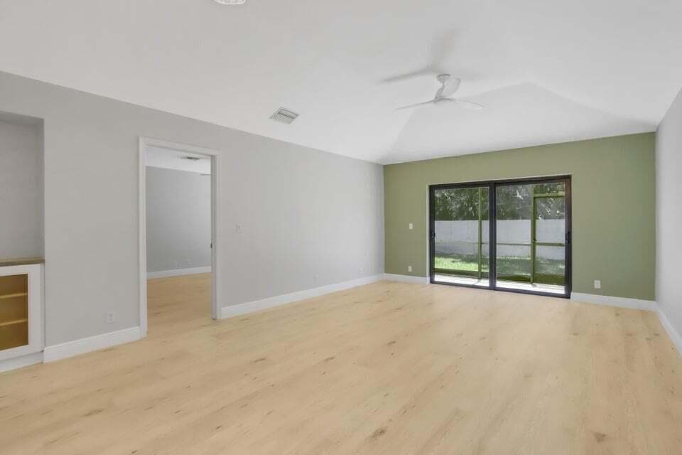 3113 Kingswood Terrace, Boca Raton, FL 33431 9
