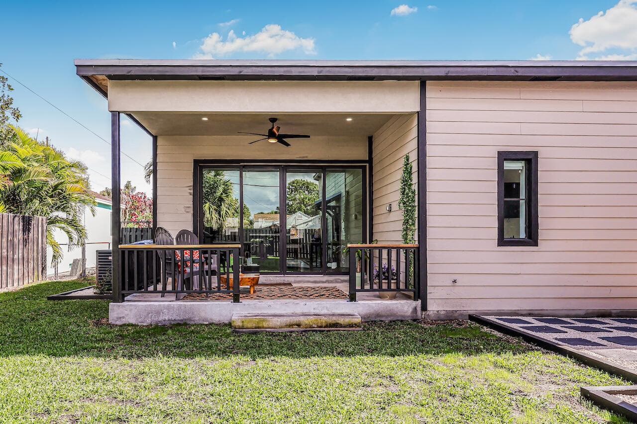 1125 N K Street, Lake Worth Beach, FL 33460 25