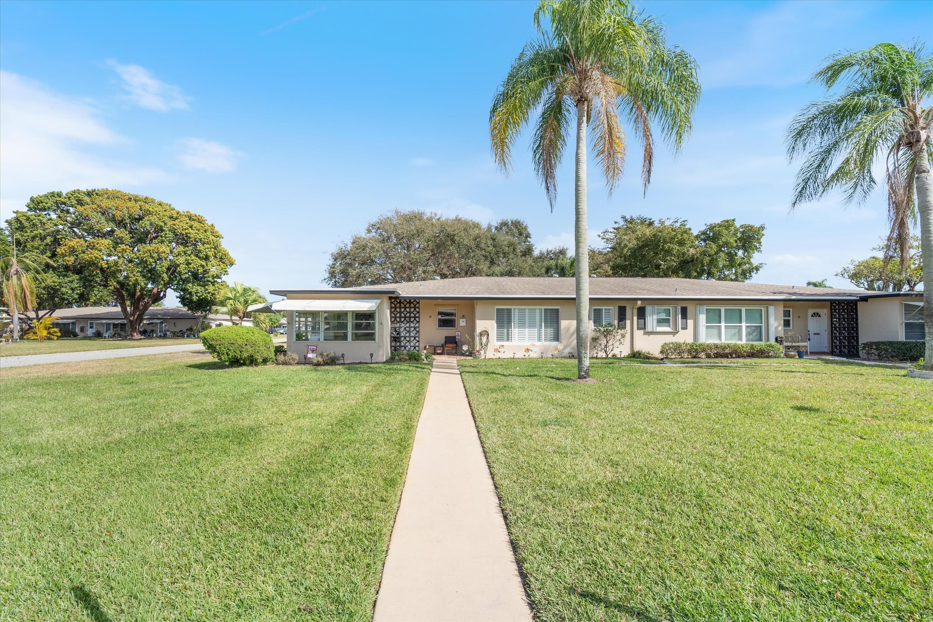 1022 Circle Drive A, Delray Beach, FL 33445