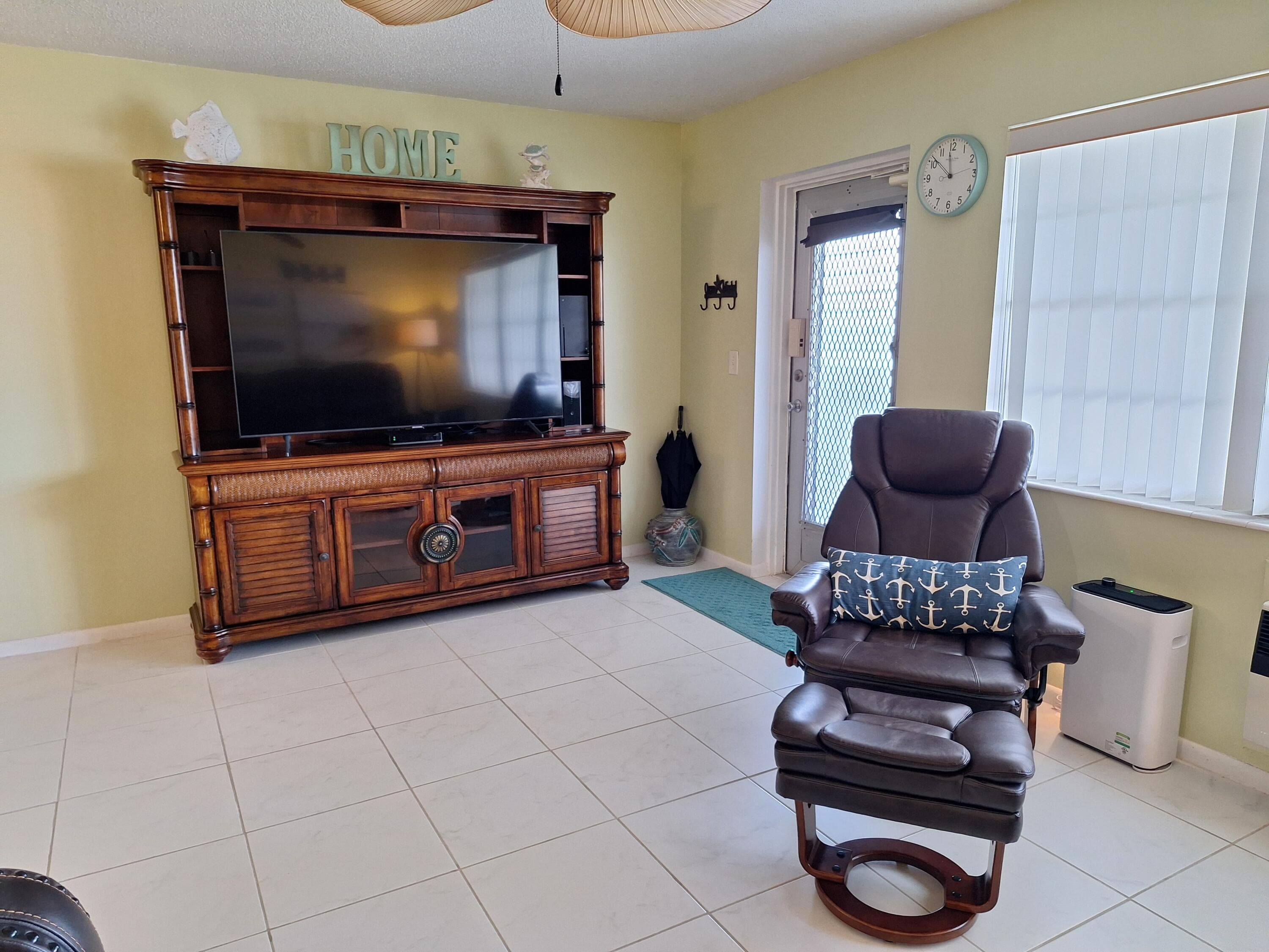 305 Andover L, West Palm Beach, FL 33417 5