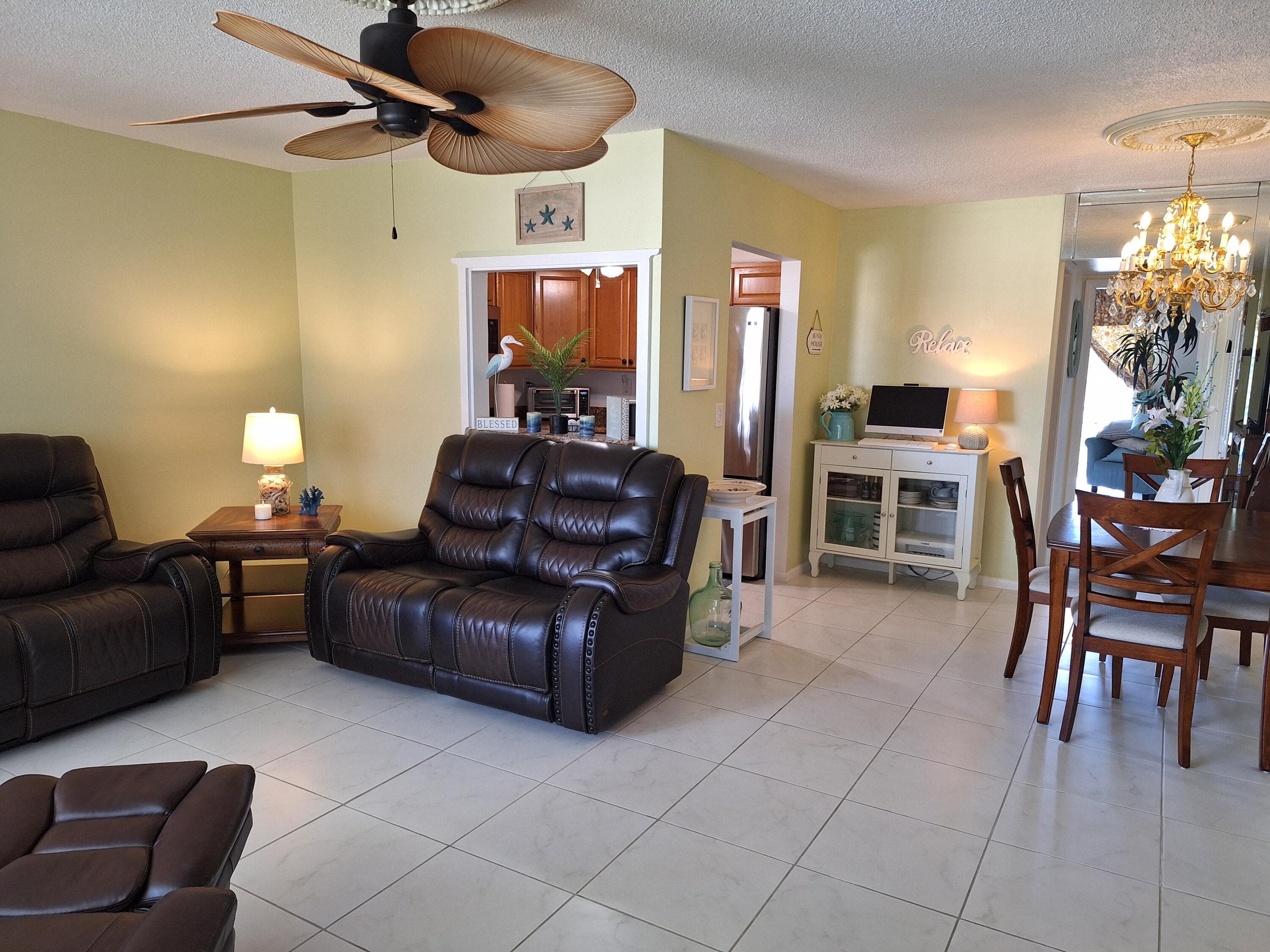 305 Andover L, West Palm Beach, FL 33417 2