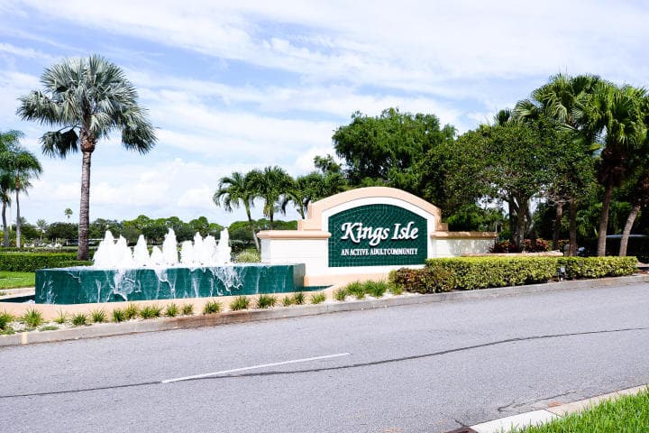 569 NW Cortina Lane, Port St. Lucie, FL 34986 76