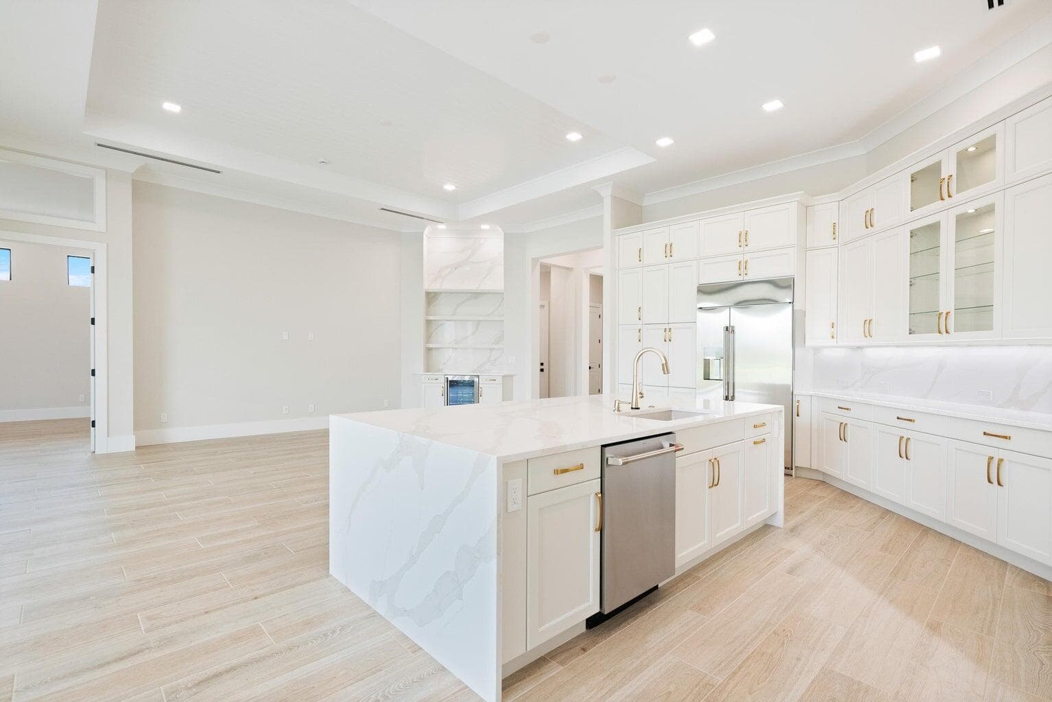 109 SE Via Verona, Port St. Lucie, FL 34984 14