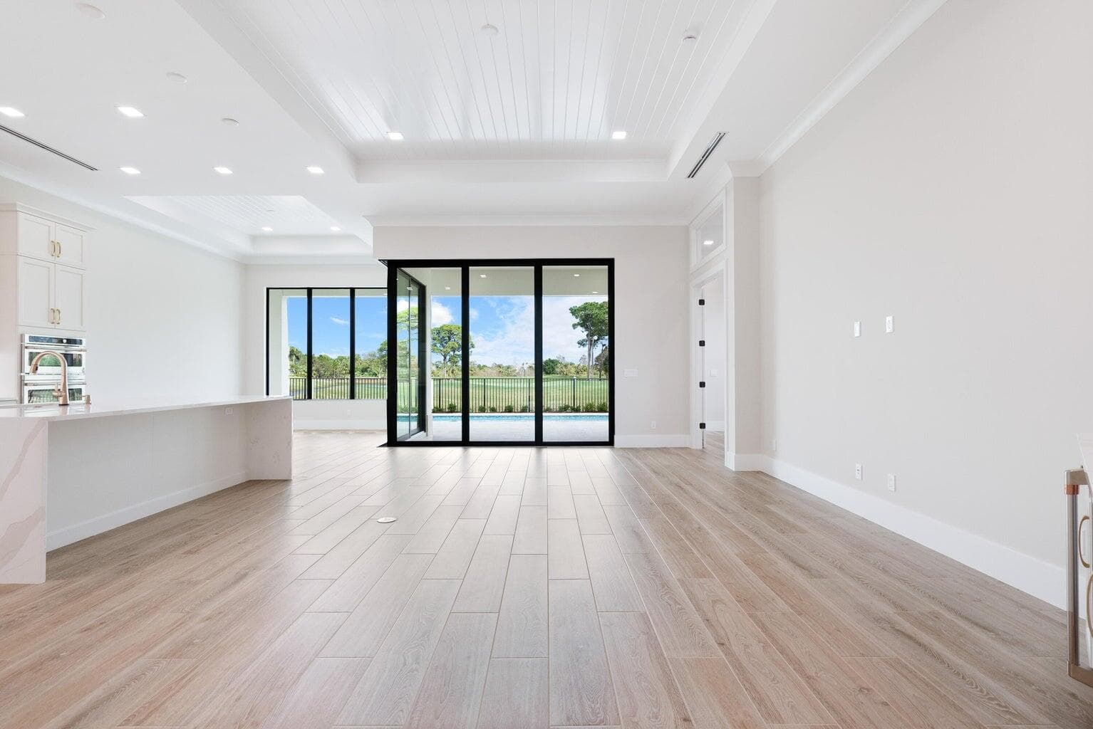 109 SE Via Verona, Port St. Lucie, FL 34984 20