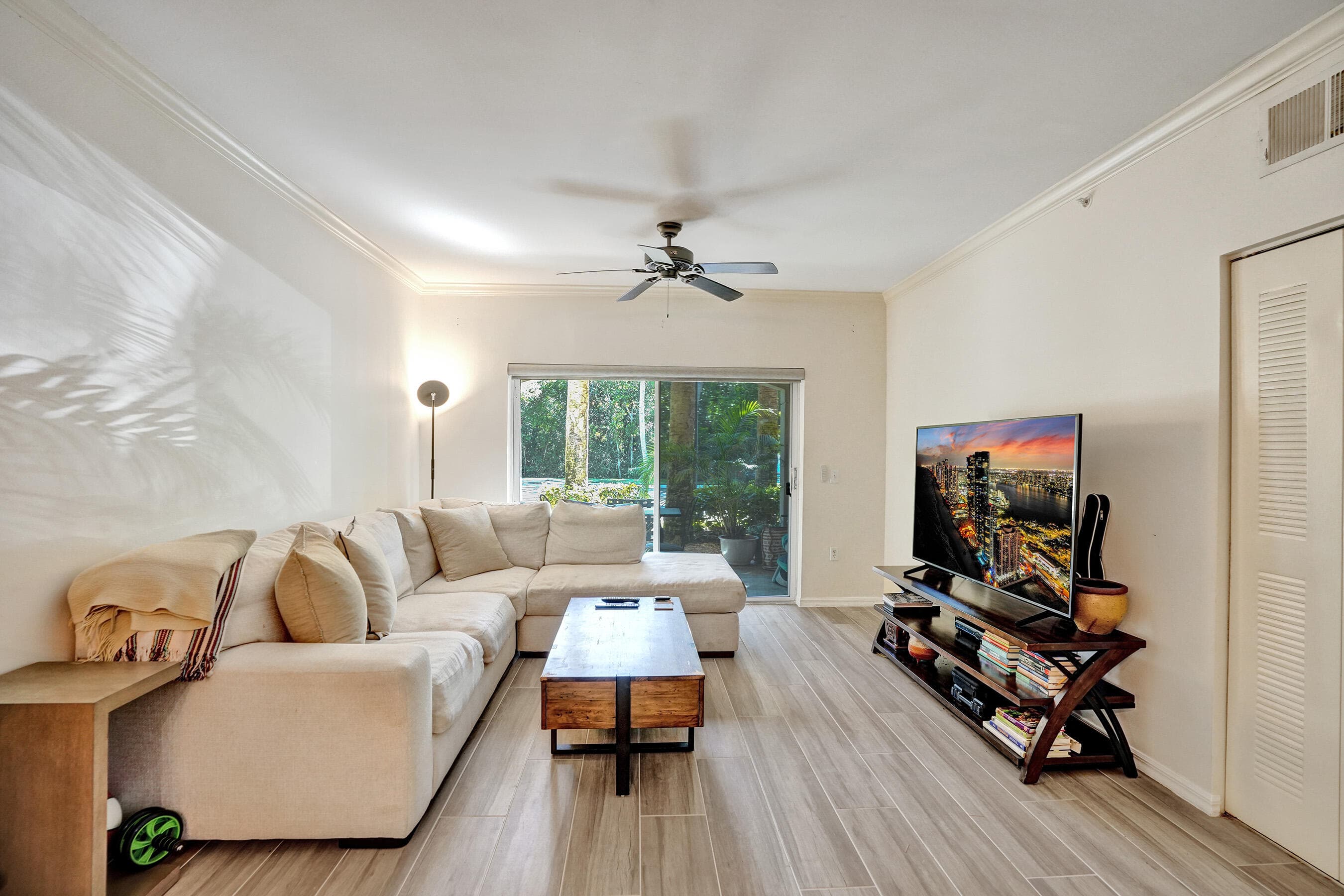 2113 Tuscany Way, Boynton Beach, FL 33435 49