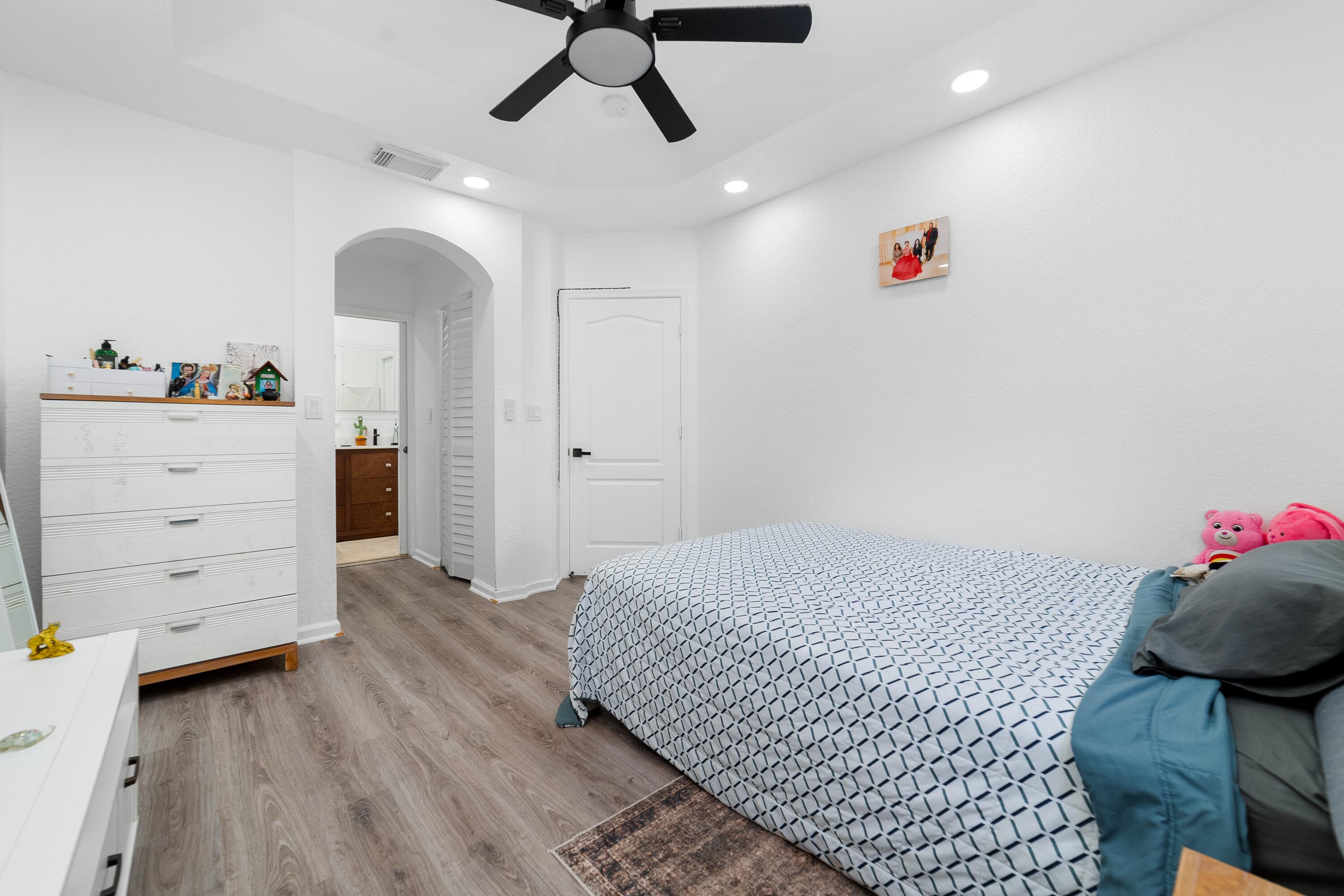 21105 NW 14th Place 4, Miami Gardens, FL 33169 34