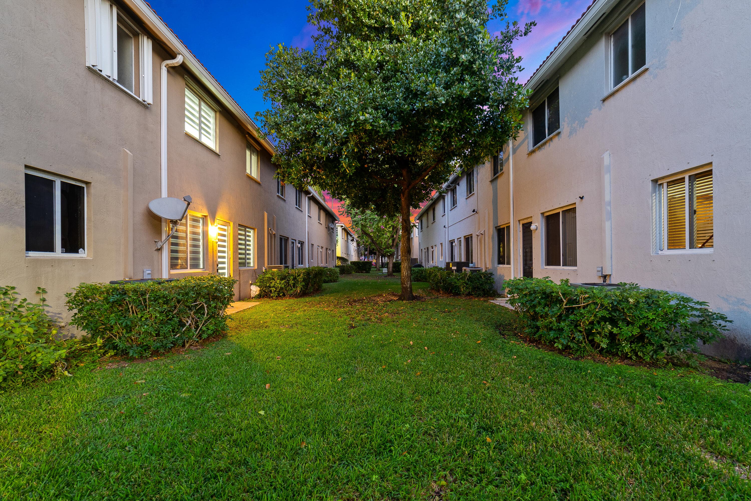 21105 NW 14th Place 4, Miami Gardens, FL 33169 51