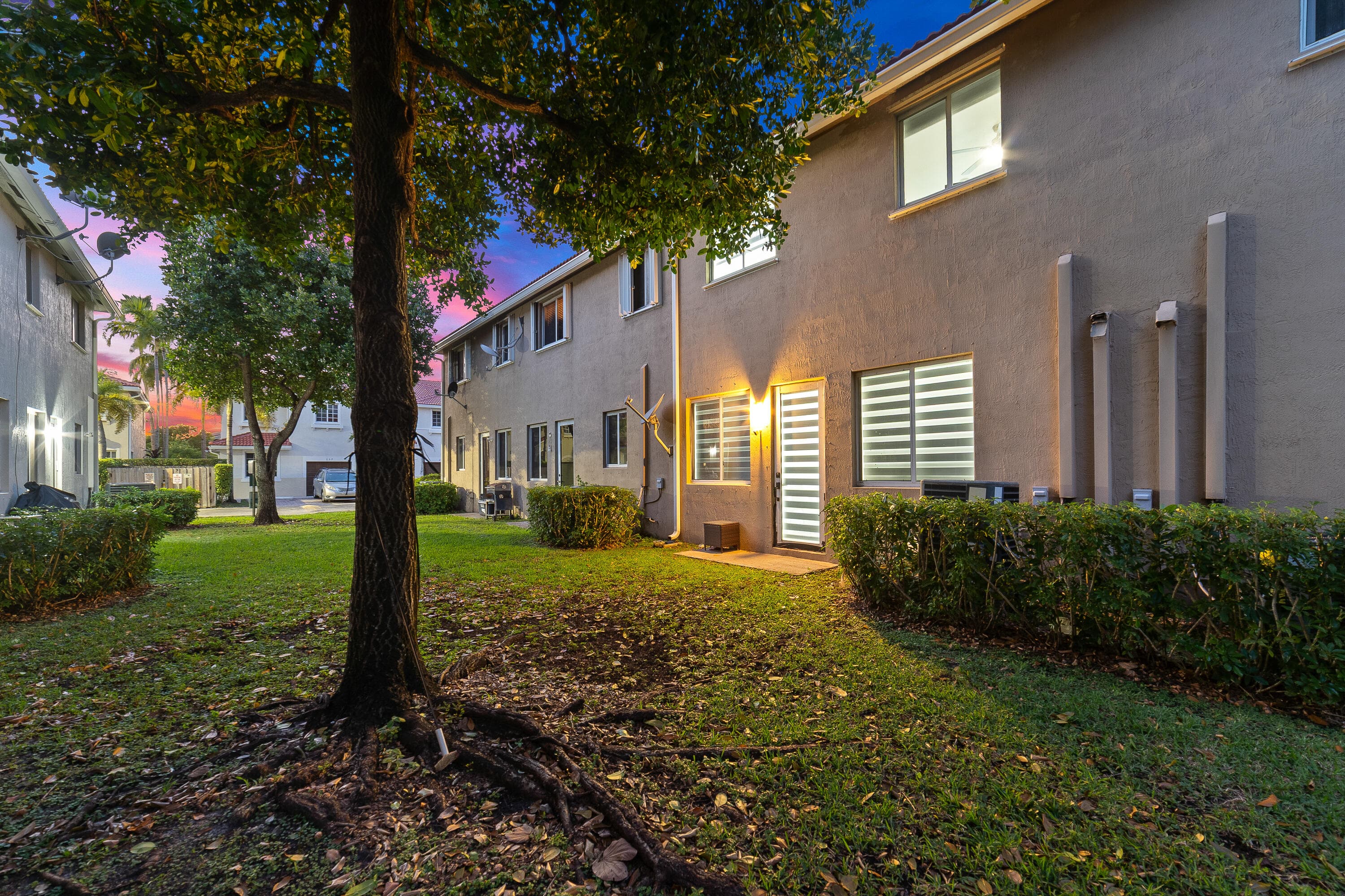 21105 NW 14th Place 4, Miami Gardens, FL 33169 53