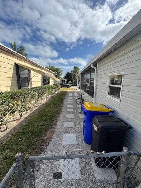 6927 SE Delegate Street, Hobe Sound, FL 33455 48