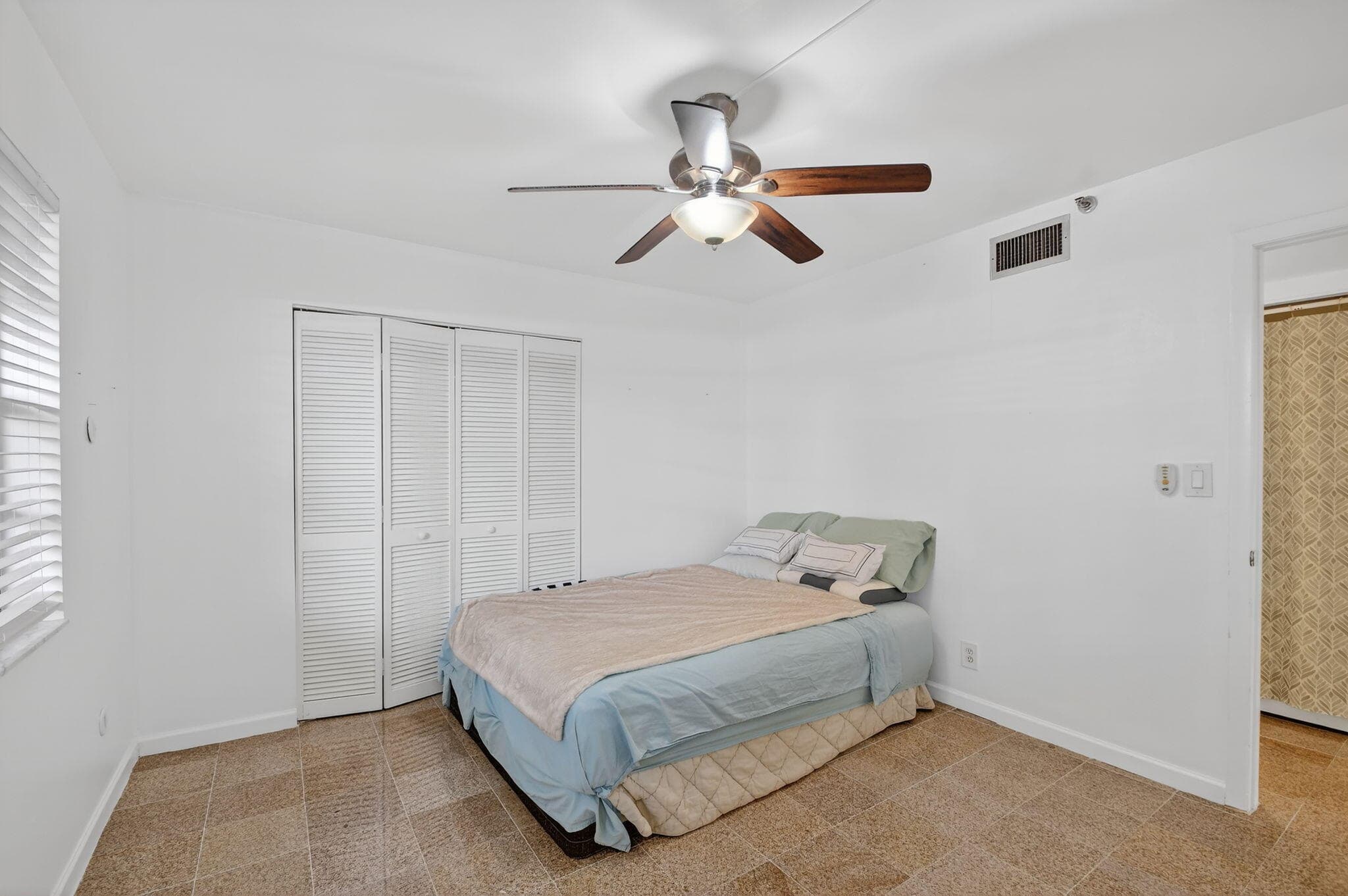 7030 Half Moon Circle 117, Hypoluxo, FL 33462 36