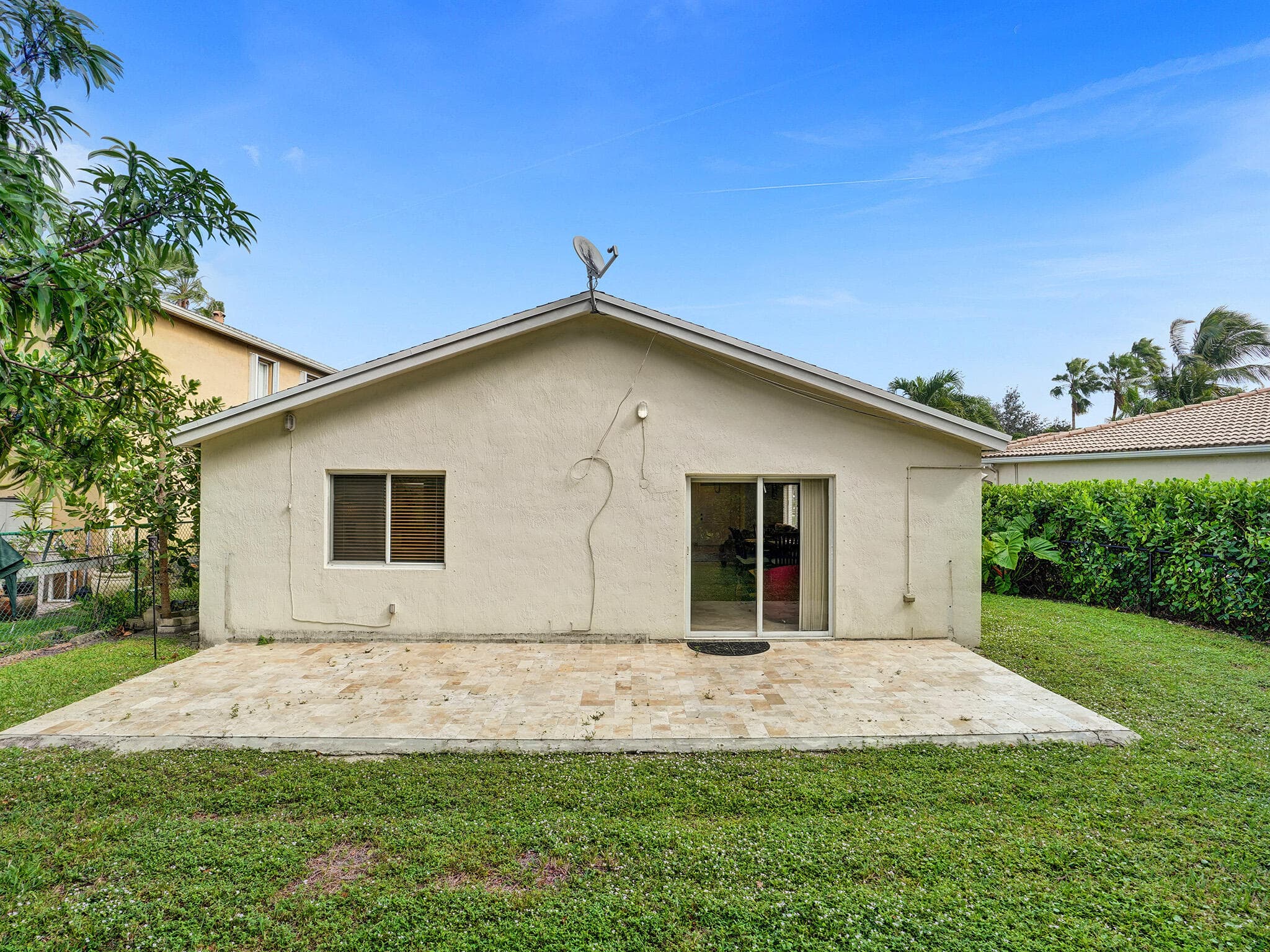 1245 SW 46th Way, Deerfield Beach, FL 33442 32