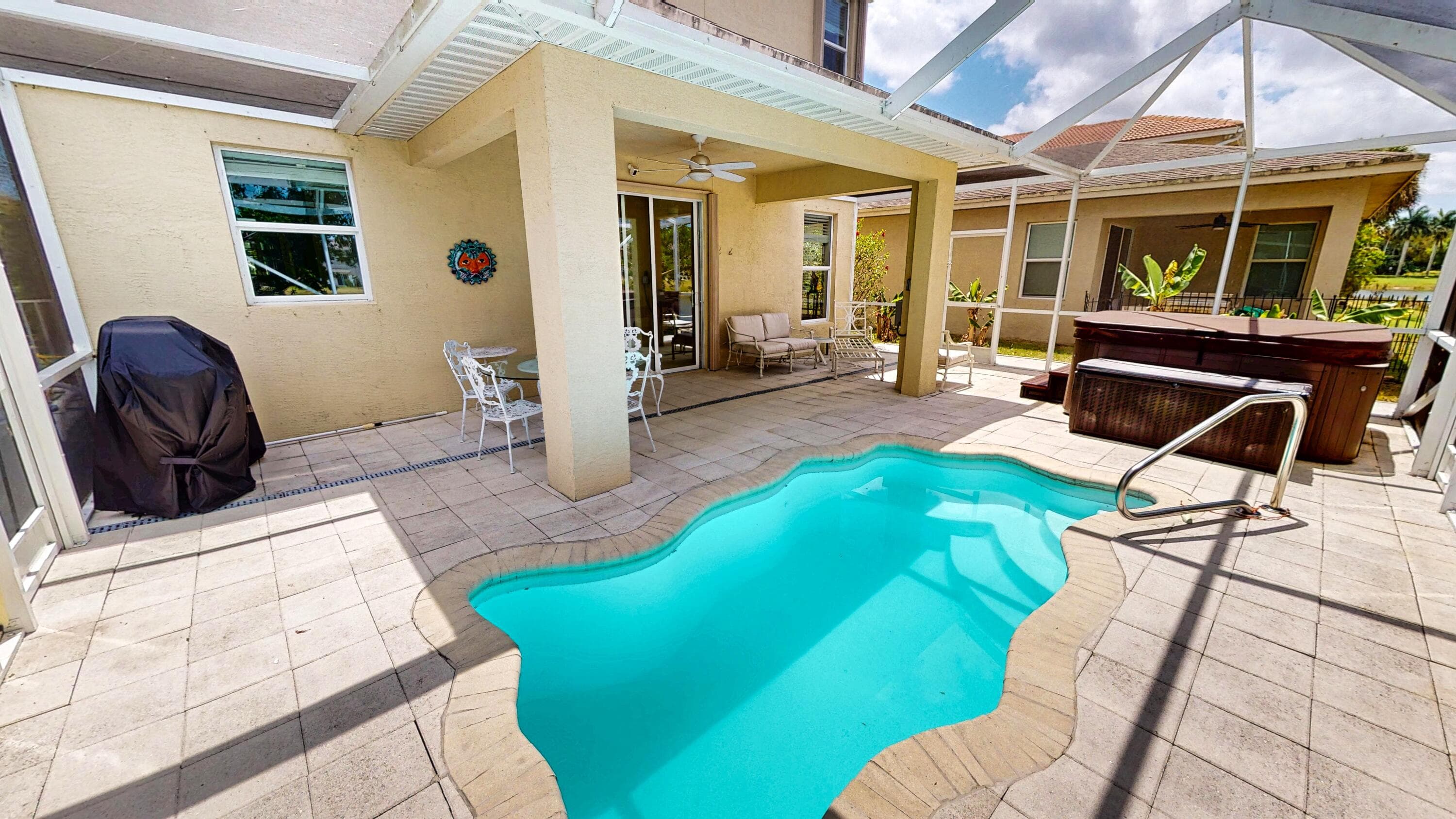 2323 NW Padova Street, Port St. Lucie, FL 34986 32