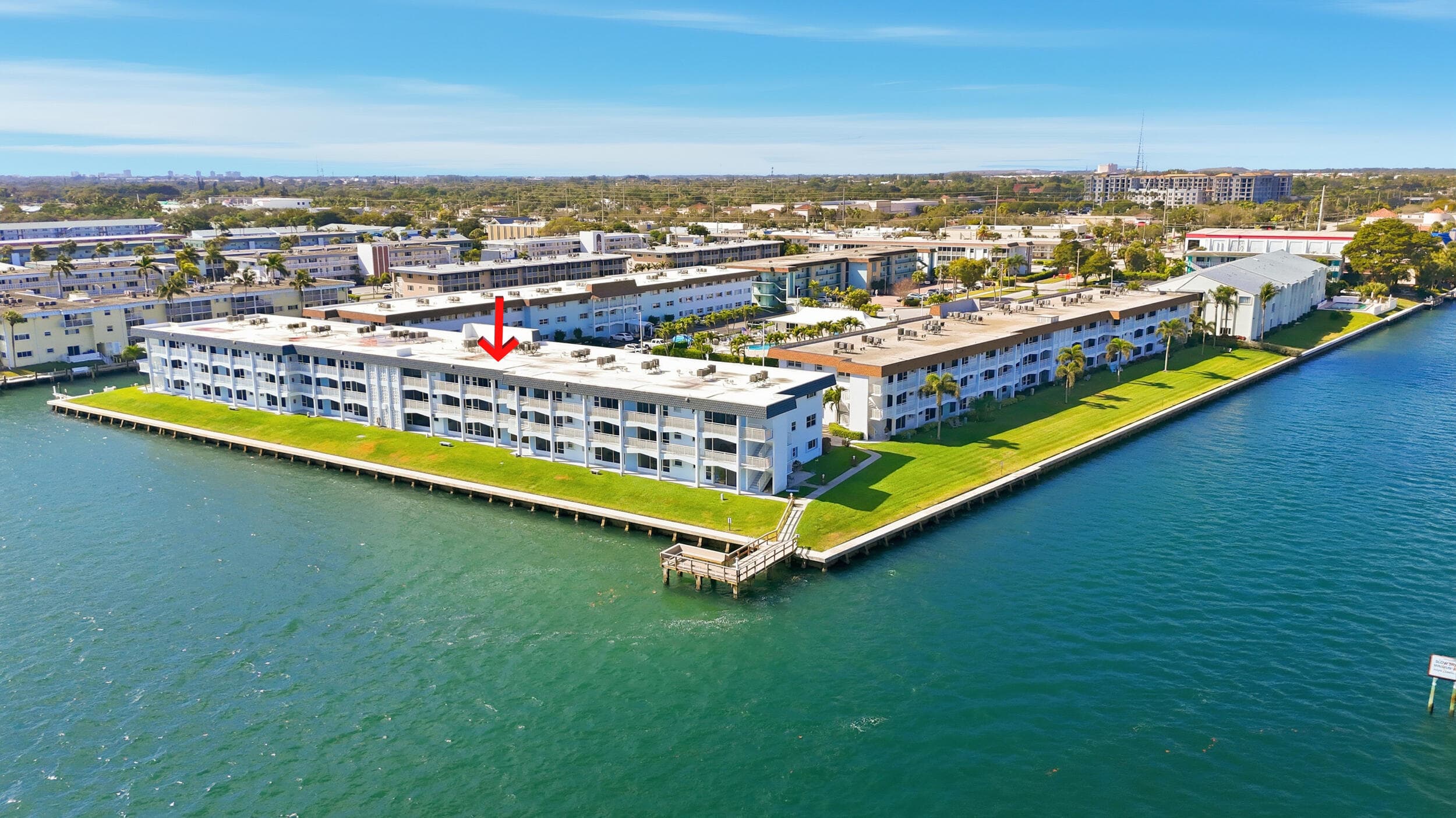 100 Shore Court 104, North Palm Beach, FL 33408 40