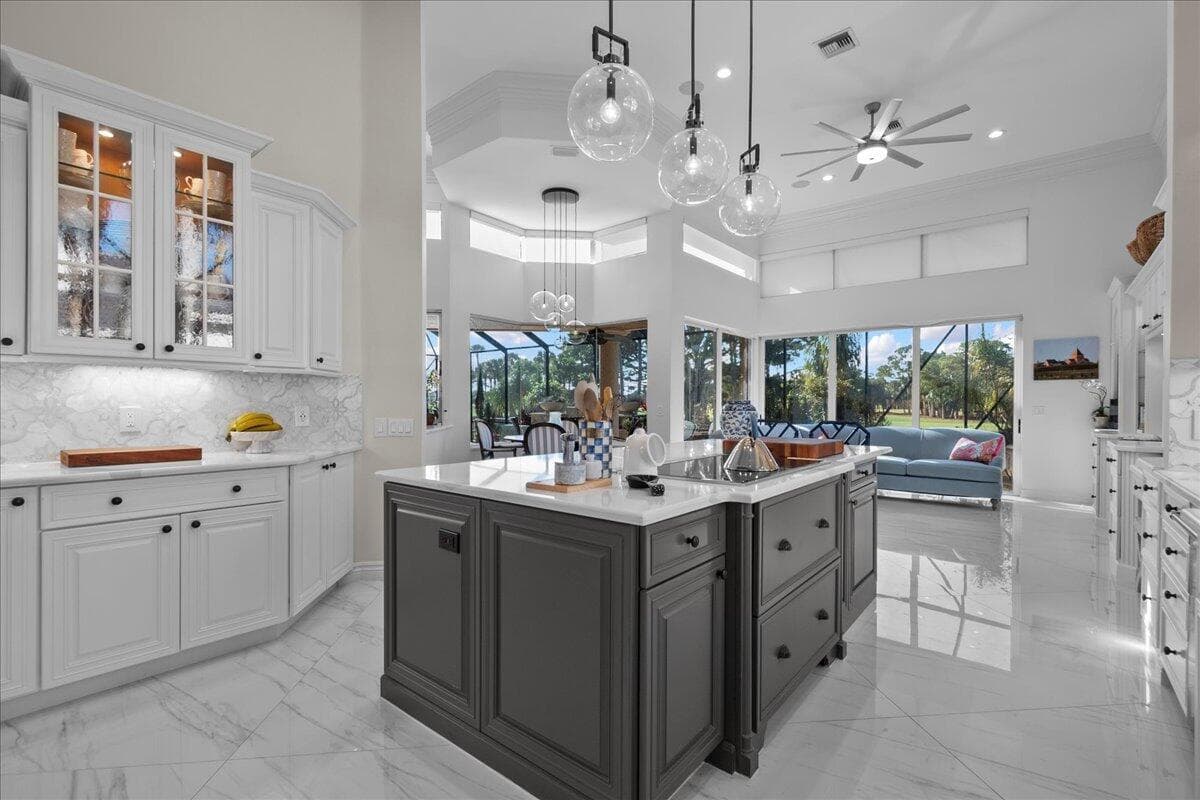 1338 Breakers West Boulevard, West Palm Beach, FL 33411 18