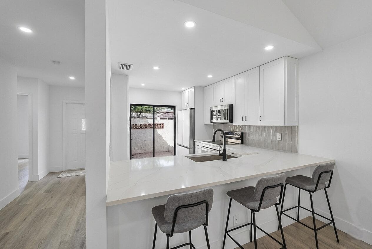 3127 Kingswood Terrace, Boca Raton, FL 33431 3
