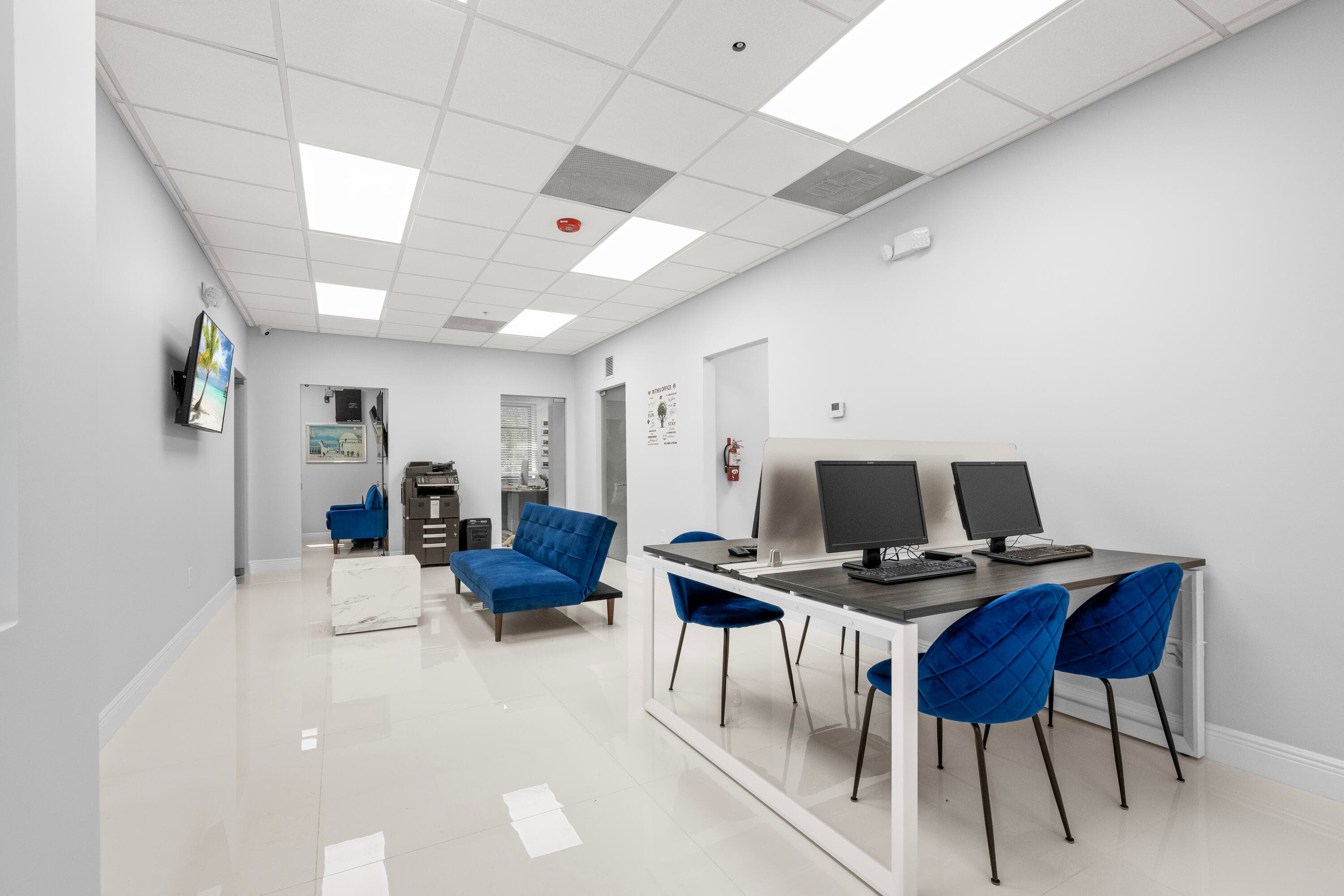 9200 Belvedere Road 207-1a, Royal Palm Beach, FL 33411 2