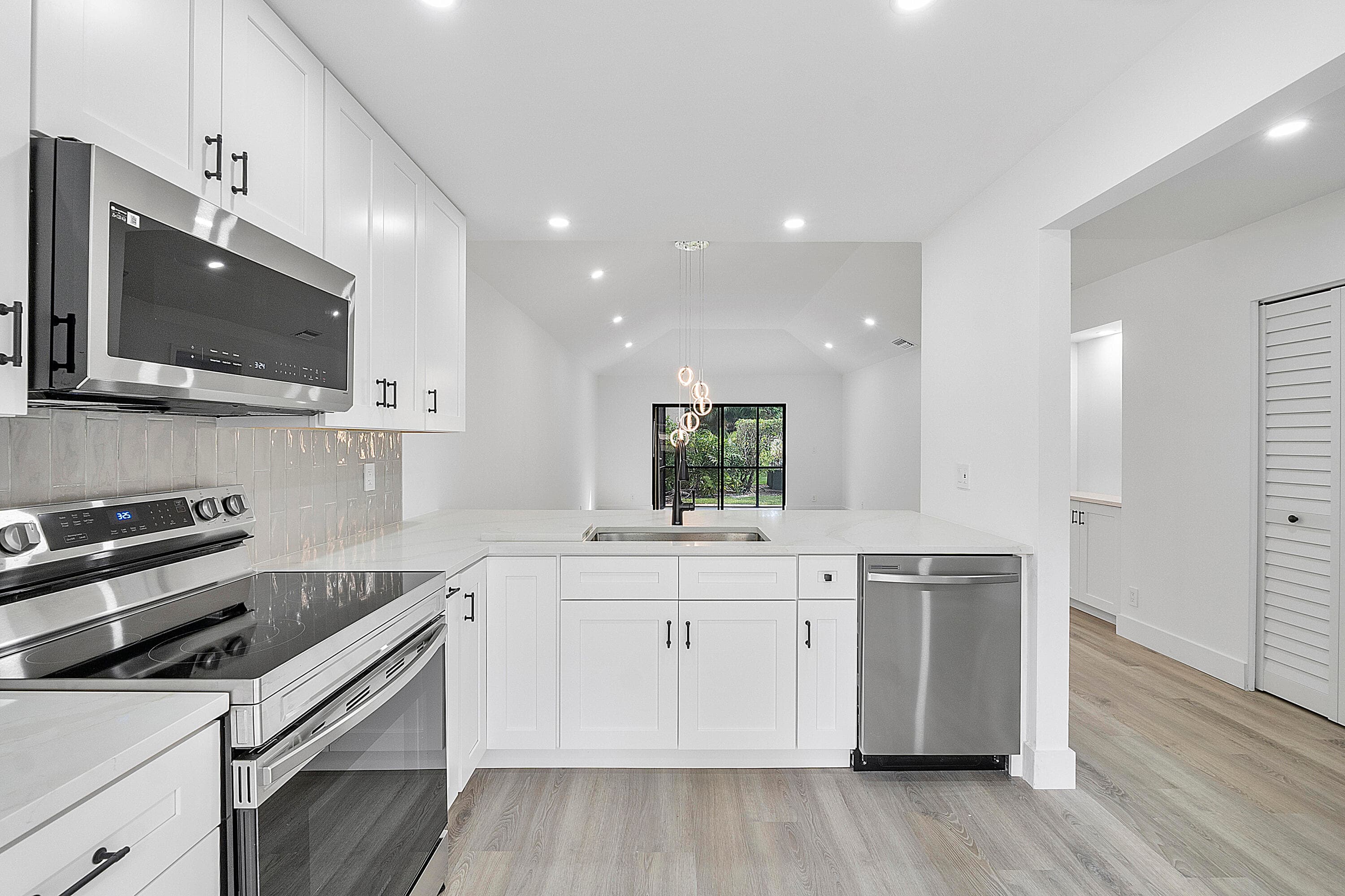 3127 Kingswood Terrace, Boca Raton, FL 33431 6