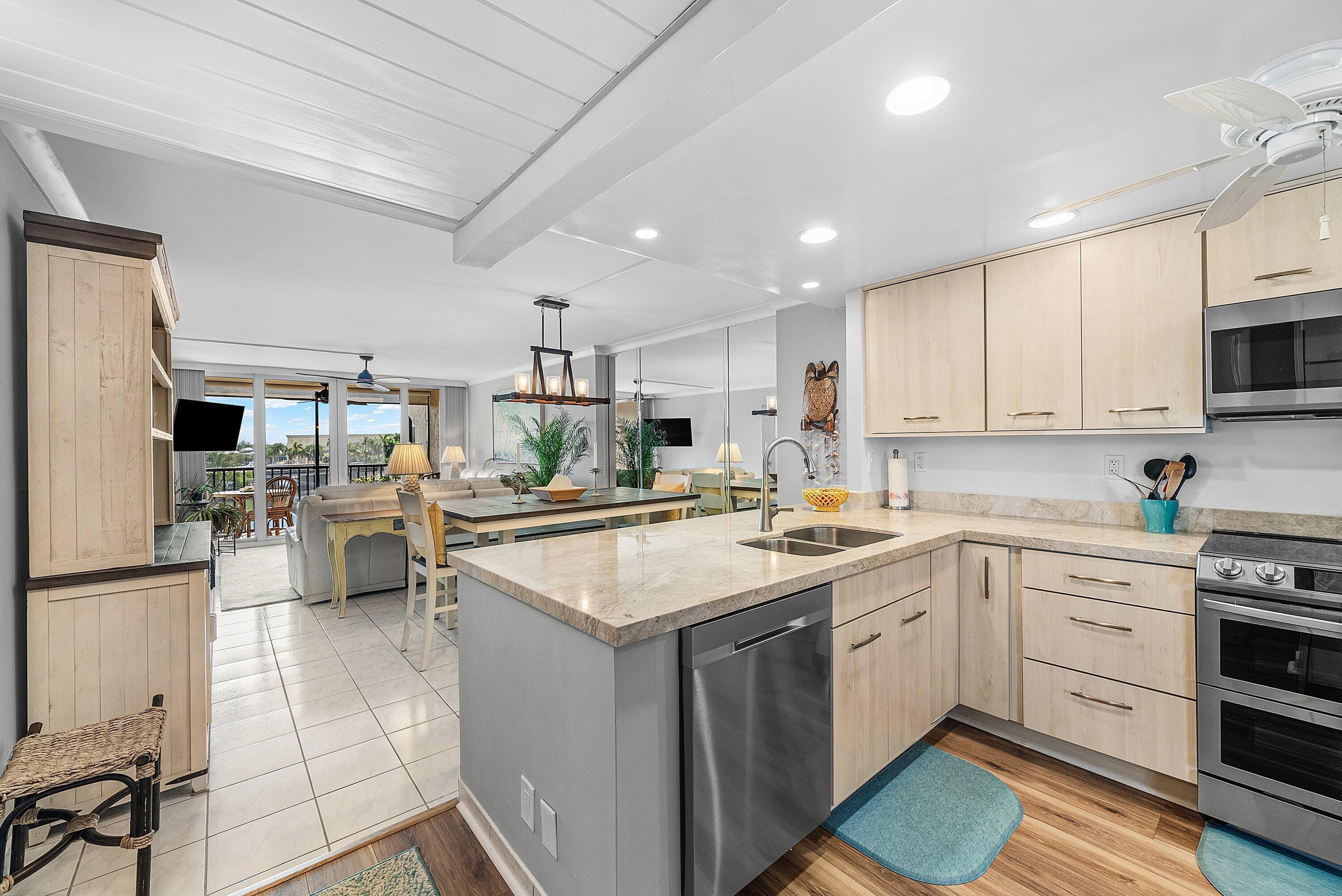 7 Royal Palm Way 507, Boca Raton, FL 33432 6