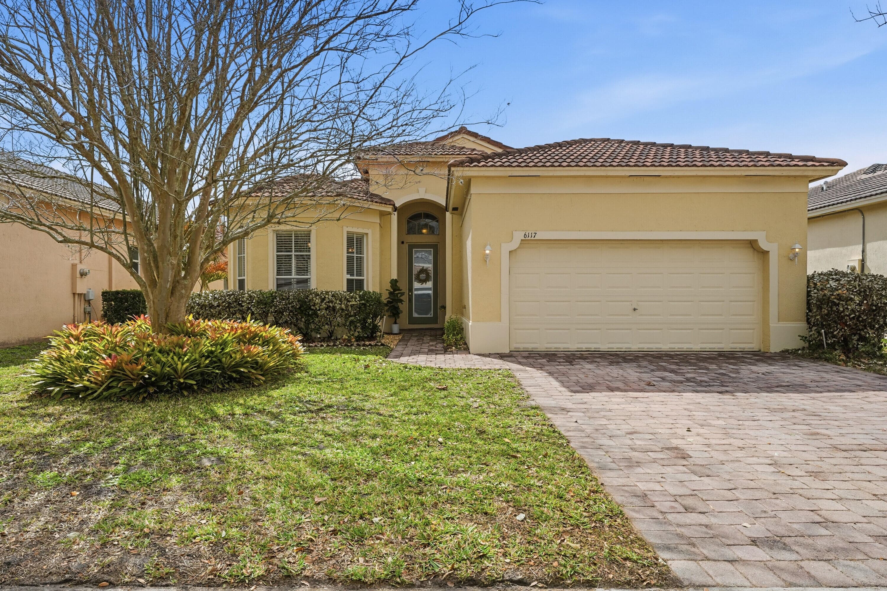6117 Spring Lake Terrace, Fort Pierce, FL 34951 2