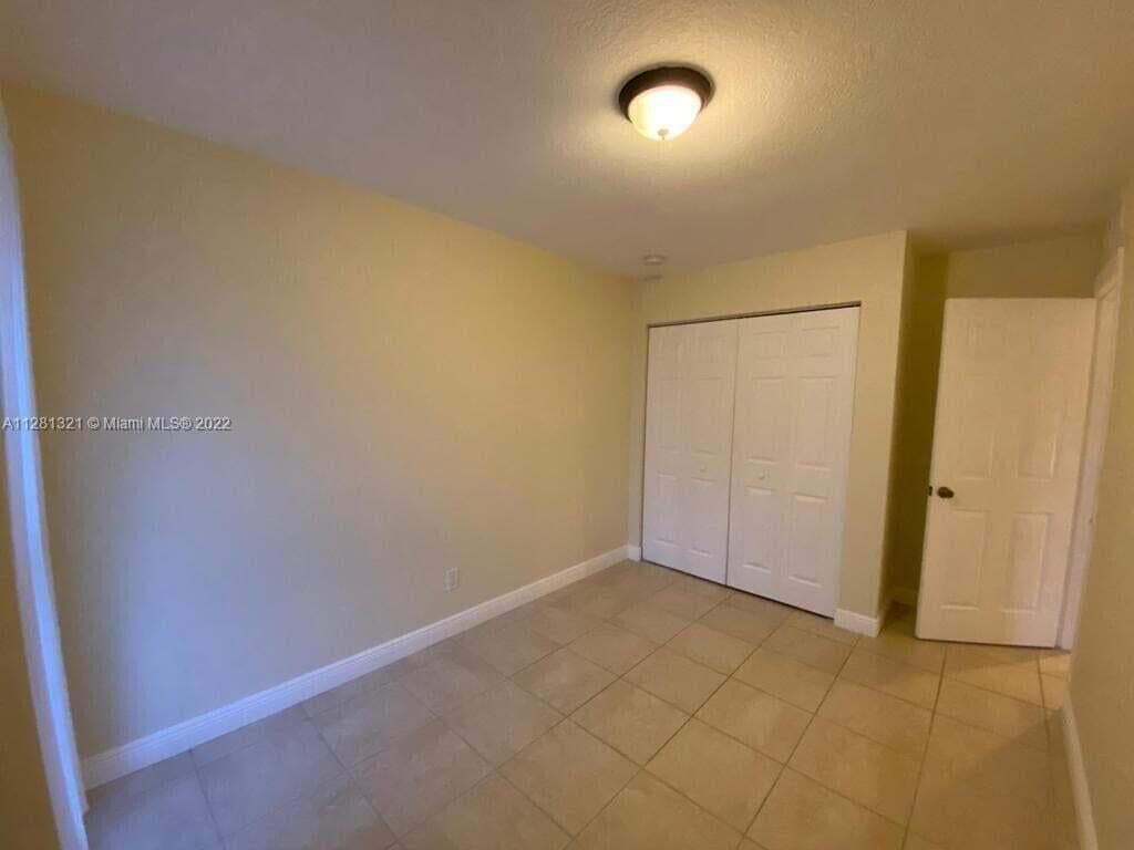 2800 Georgia Avenue, West Palm Beach, FL 33405 6