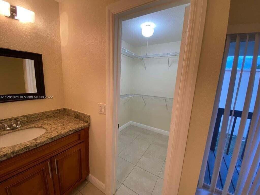 2800 Georgia Avenue, West Palm Beach, FL 33405 7