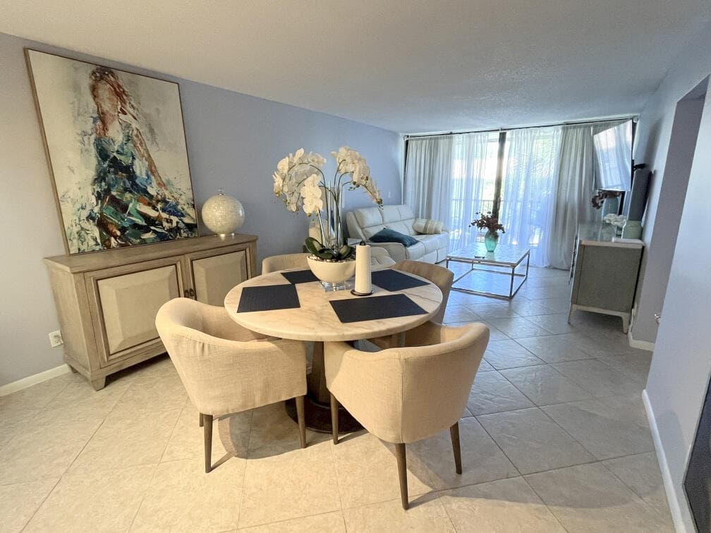 1 Royal Palm Way 3050, Boca Raton, FL 33432 5