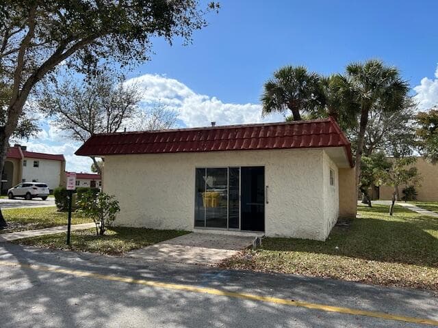 145 Lake Evelyn Drive, West Palm Beach, FL 33411 19