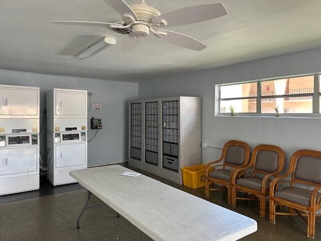 145 Lake Evelyn Drive, West Palm Beach, FL 33411 21