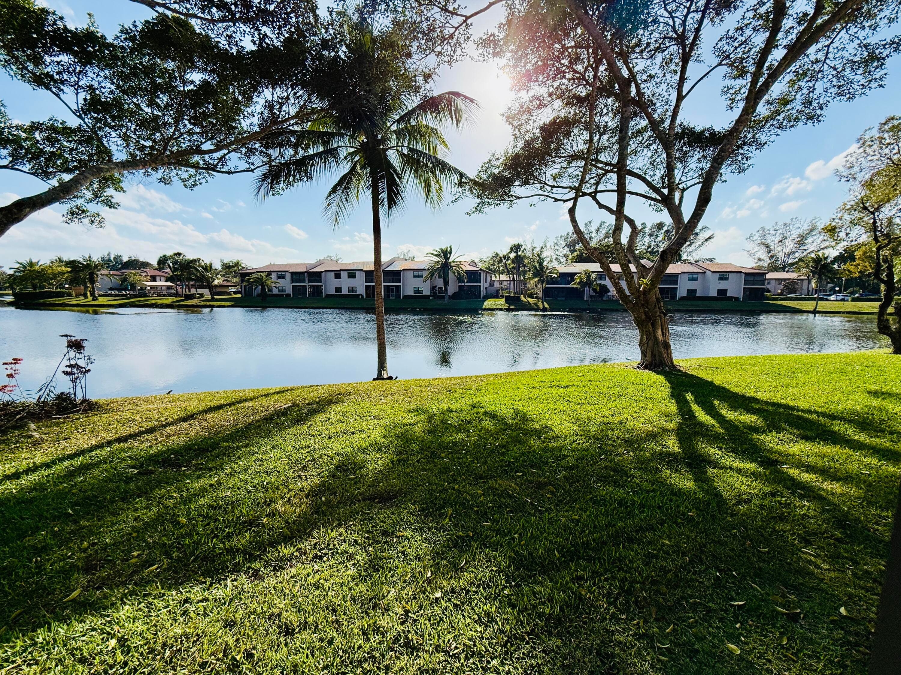 9261 Vista Del Lago E, Boca Raton, FL 33428 5