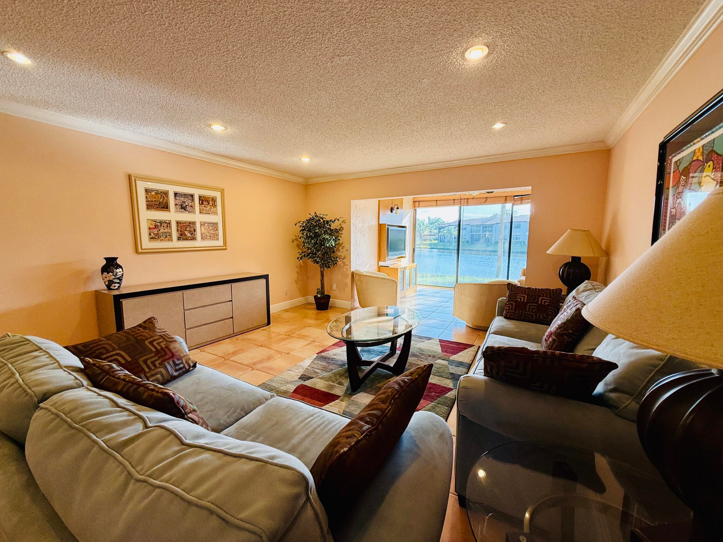 9261 Vista Del Lago E, Boca Raton, FL 33428 28