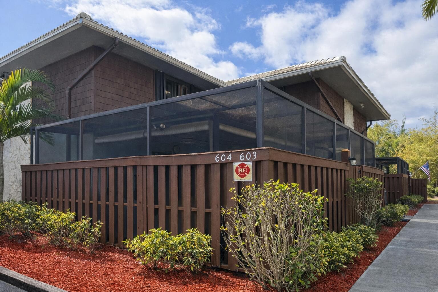 604 SE Castle Court D, Port St. Lucie, FL 34952