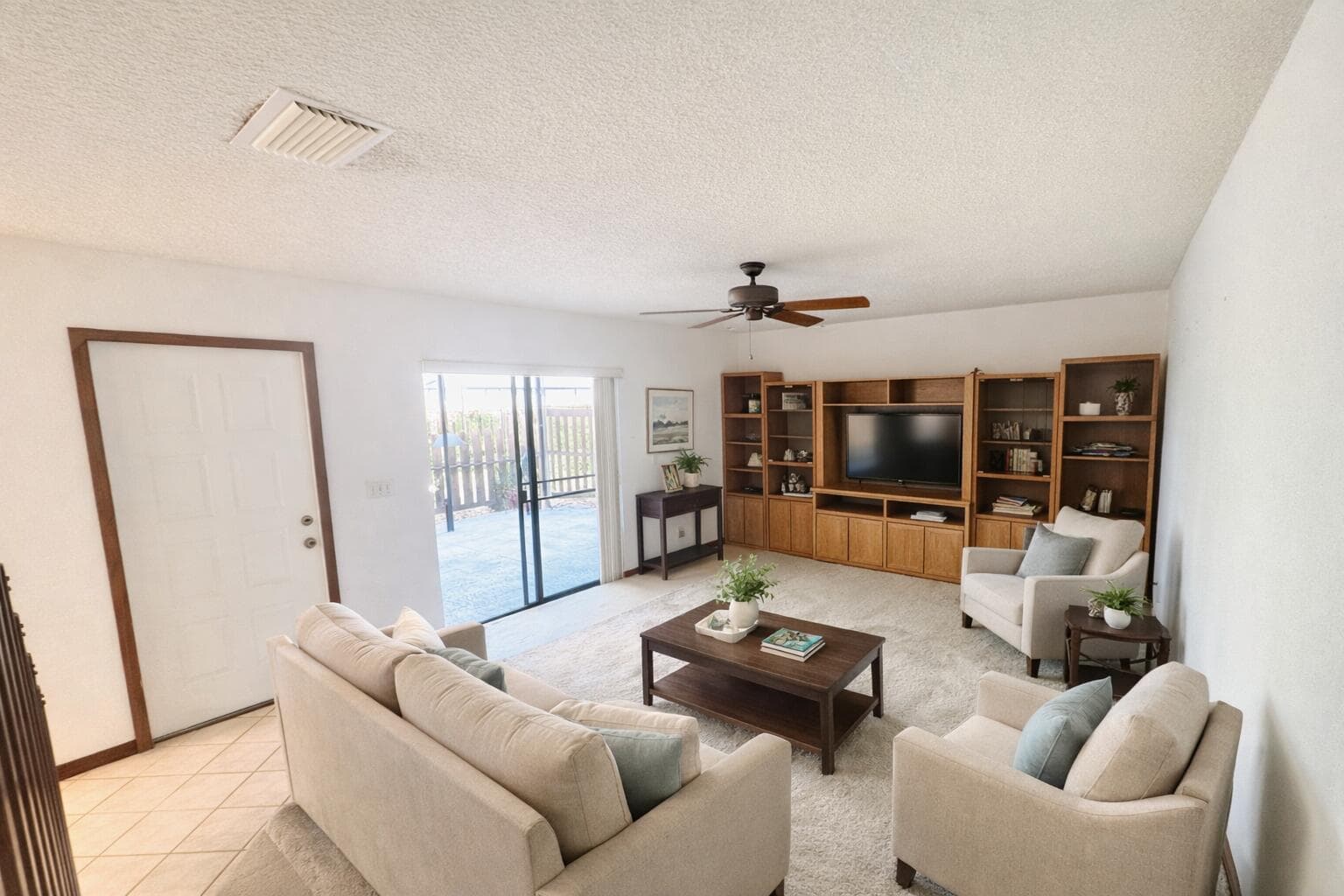 604 SE Castle Court D, Port St. Lucie, FL 34952 2