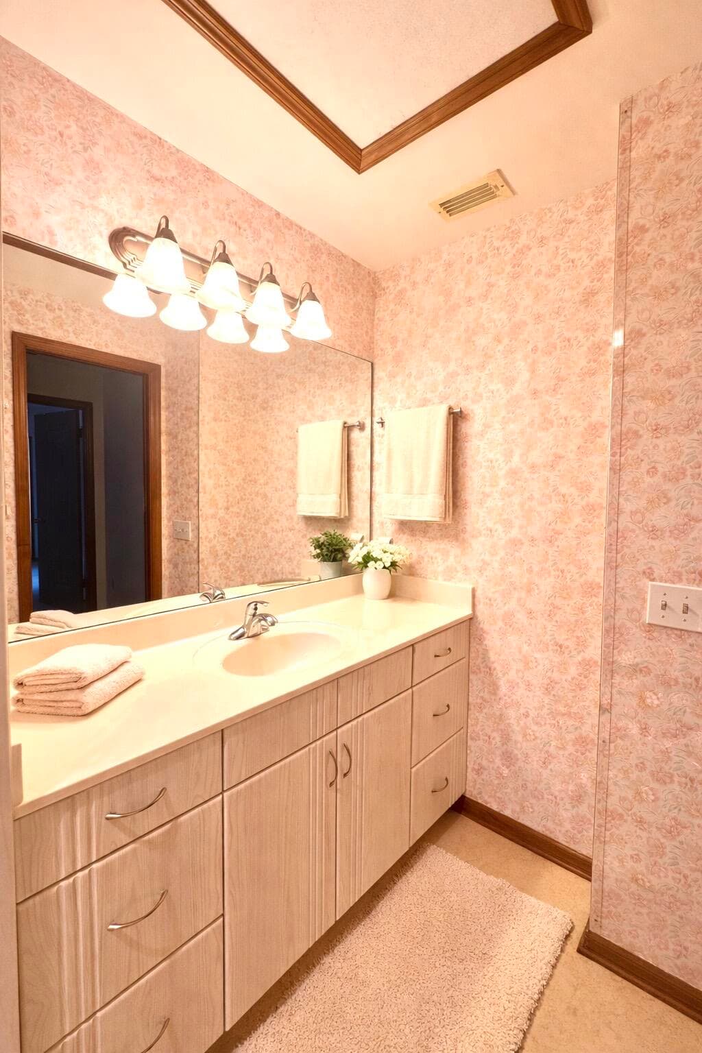 604 SE Castle Court D, Port St. Lucie, FL 34952 5