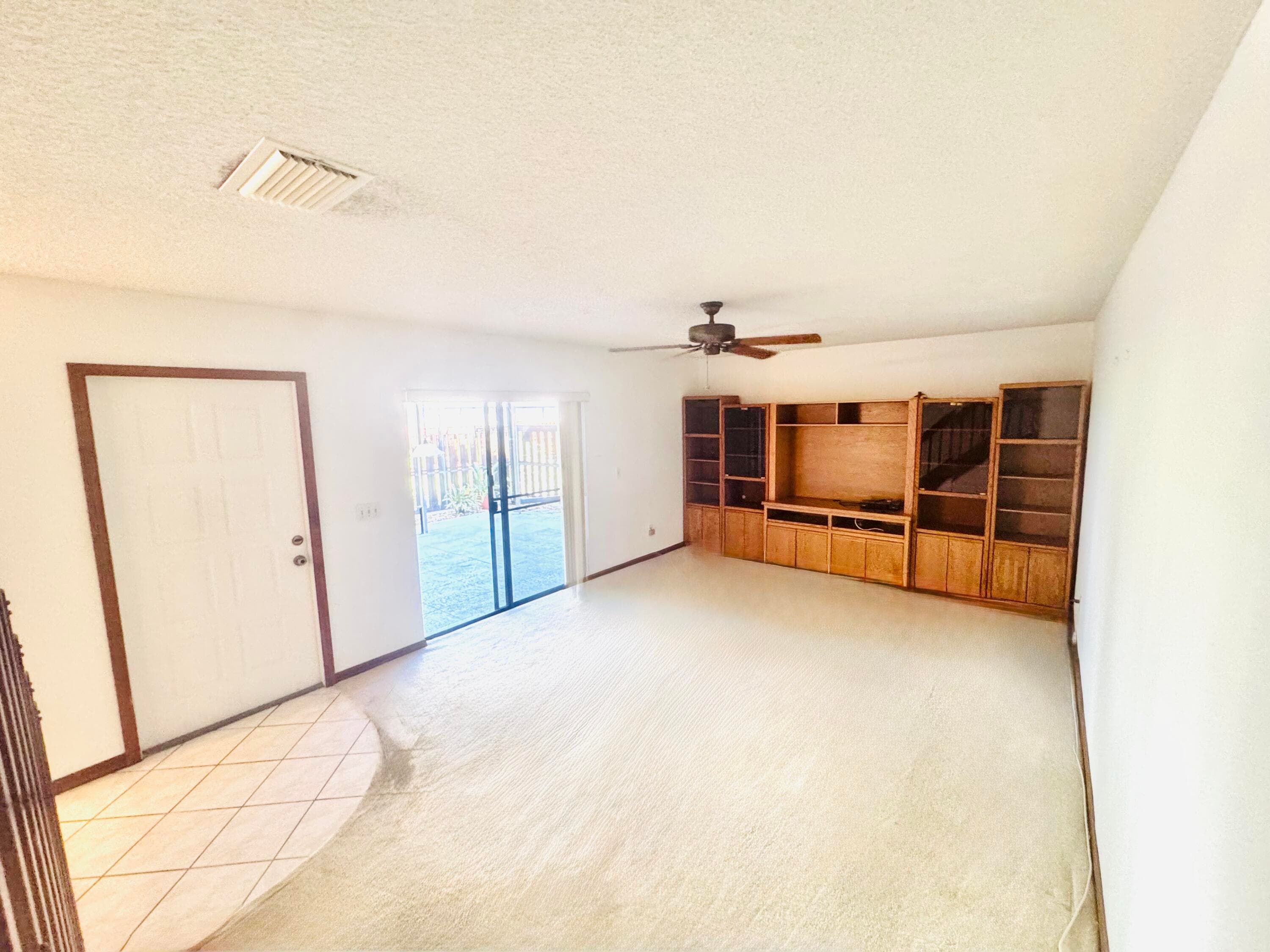 604 SE Castle Court D, Port St. Lucie, FL 34952 12