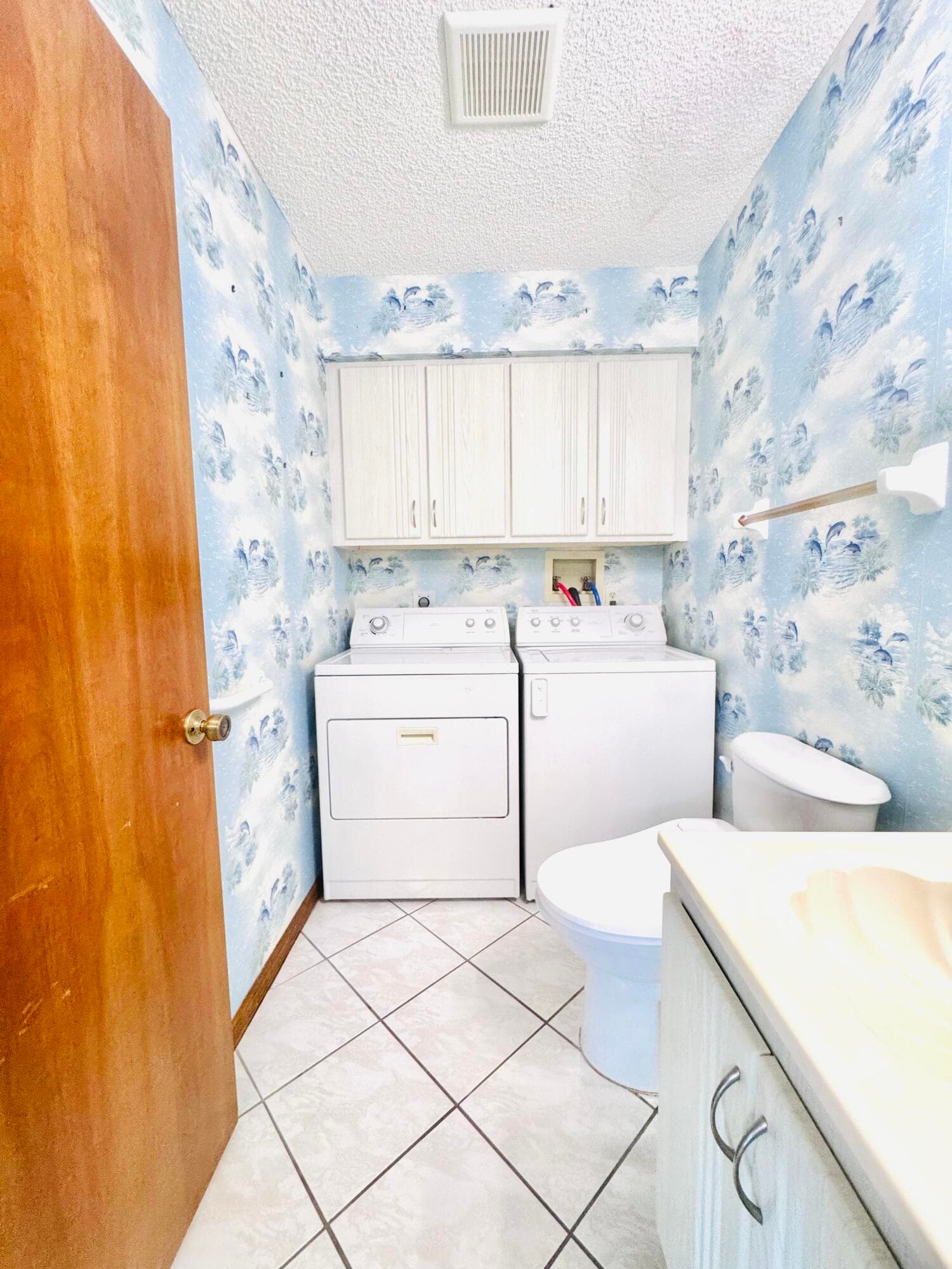 604 SE Castle Court D, Port St. Lucie, FL 34952 16