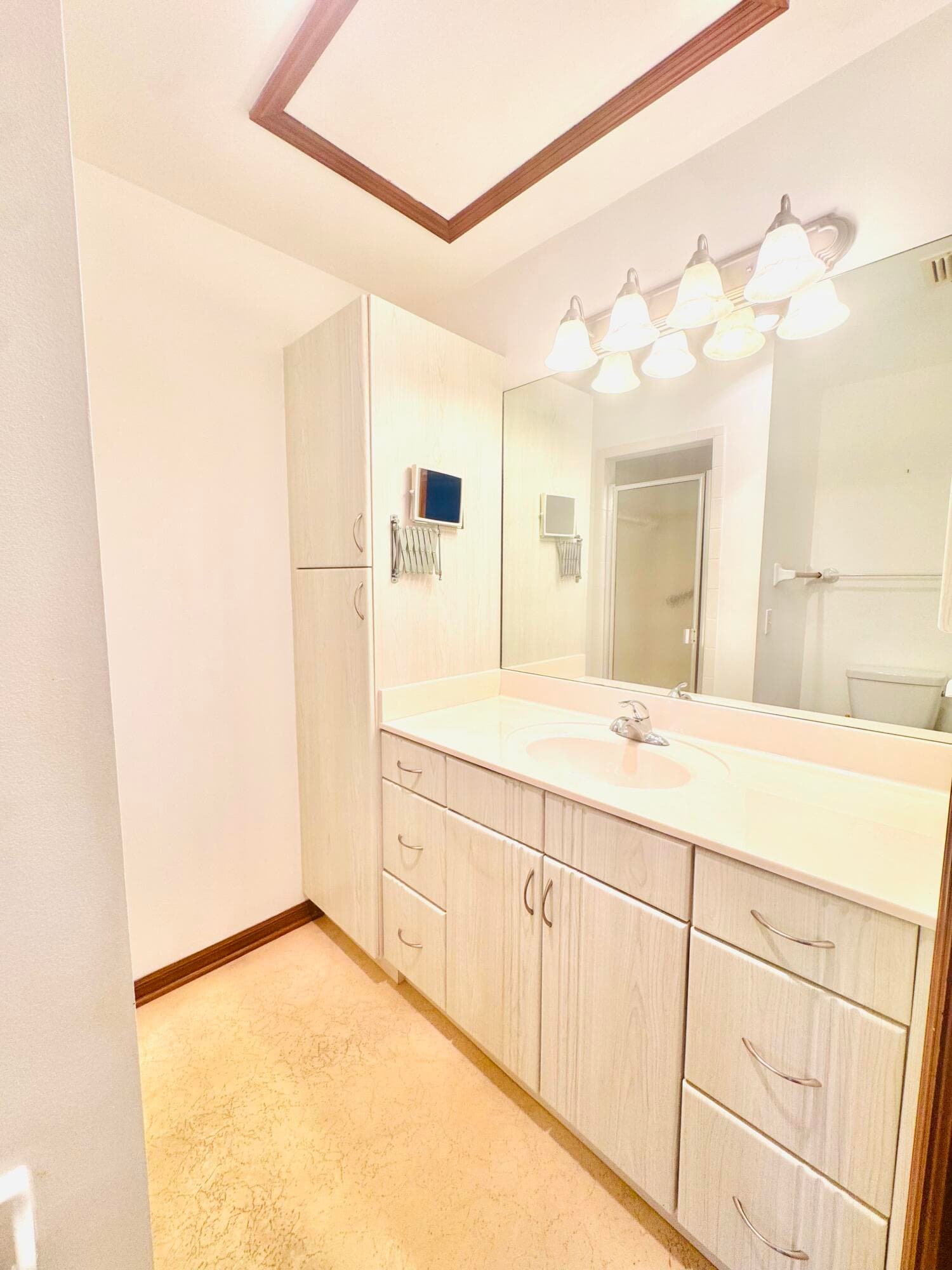 604 SE Castle Court D, Port St. Lucie, FL 34952 22