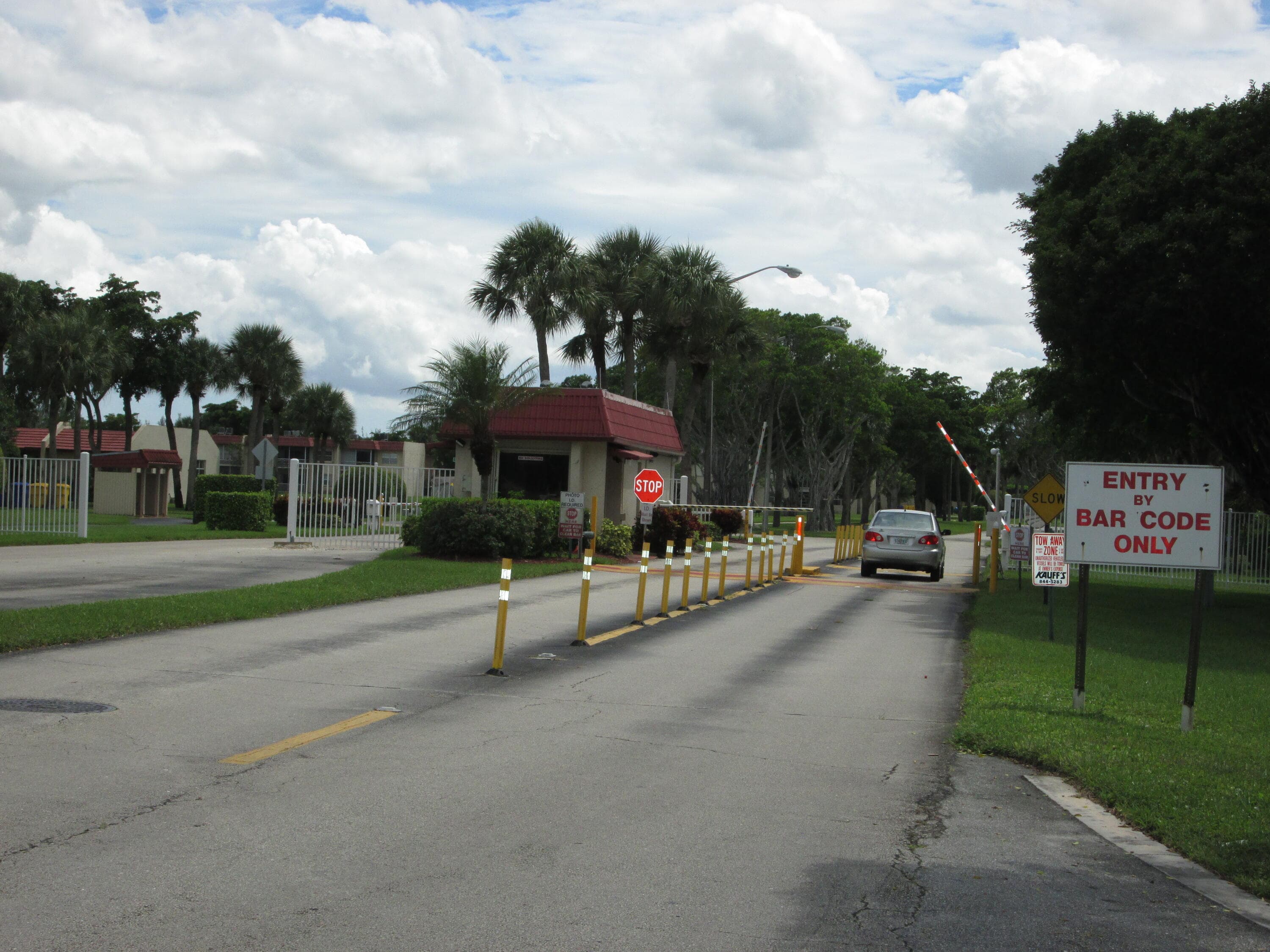 145 Lake Evelyn Drive, West Palm Beach, FL 33411 27