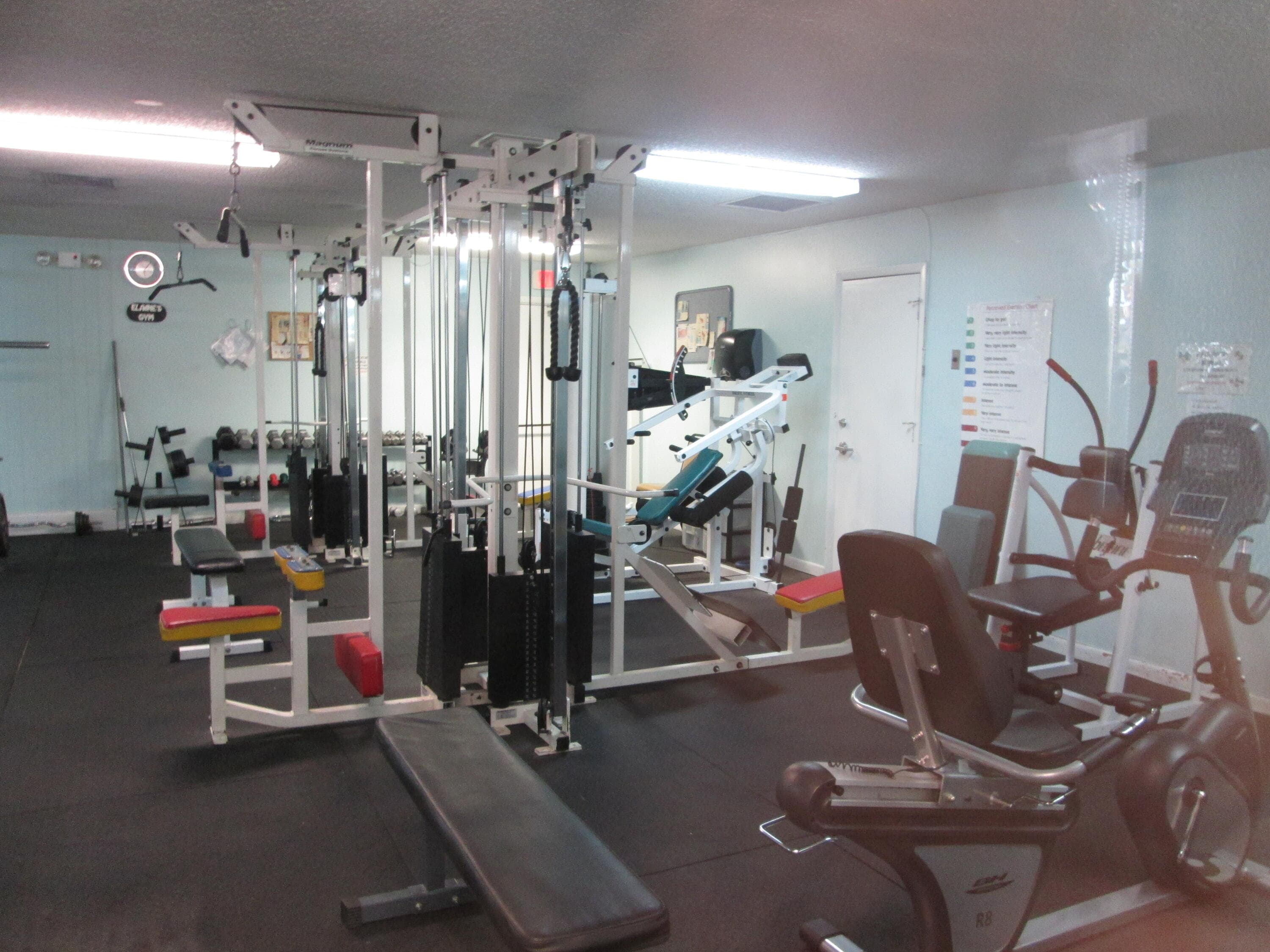 145 Lake Evelyn Drive, West Palm Beach, FL 33411 35
