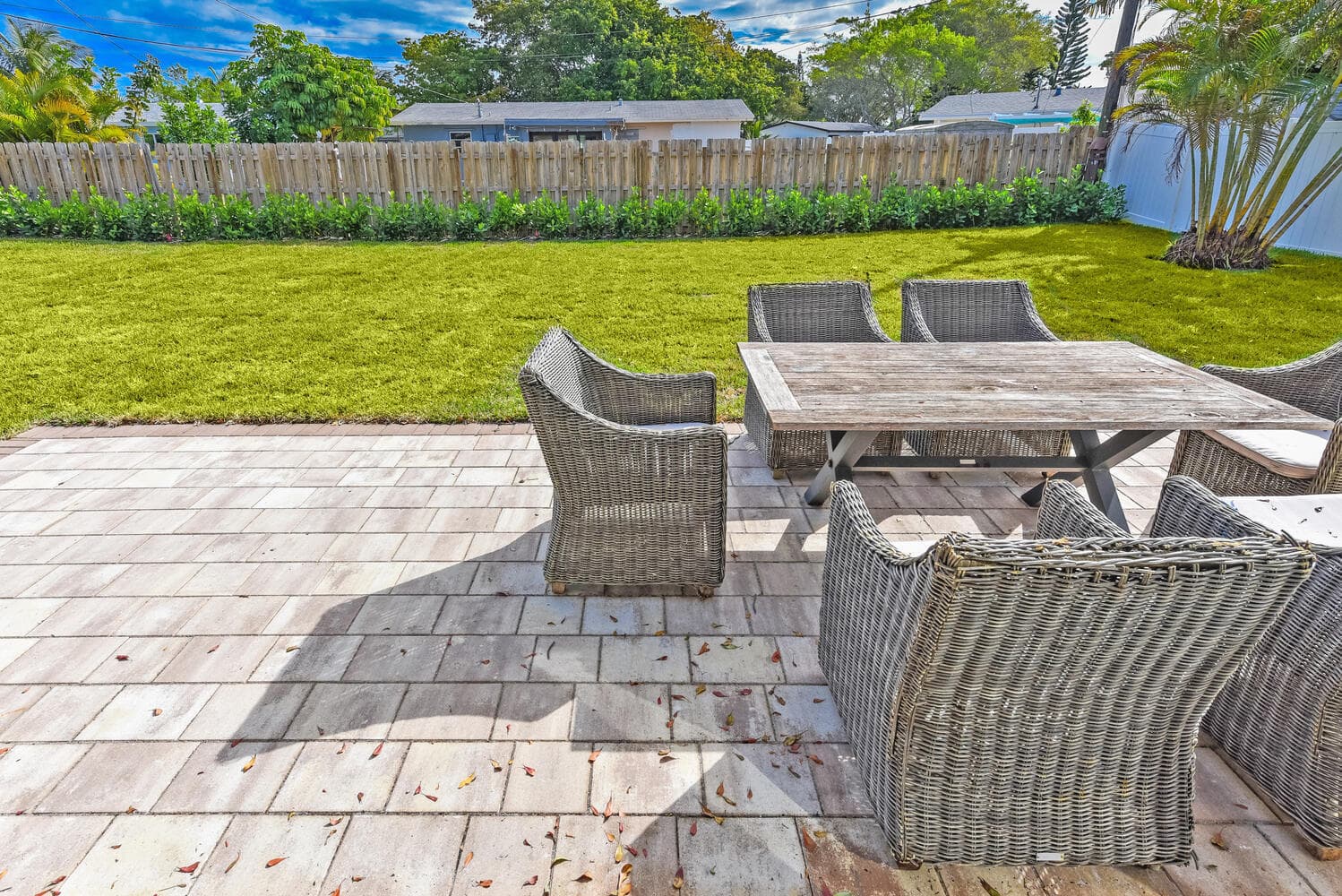 1320 S Deerfield Avenue, Deerfield Beach, FL 33441 21
