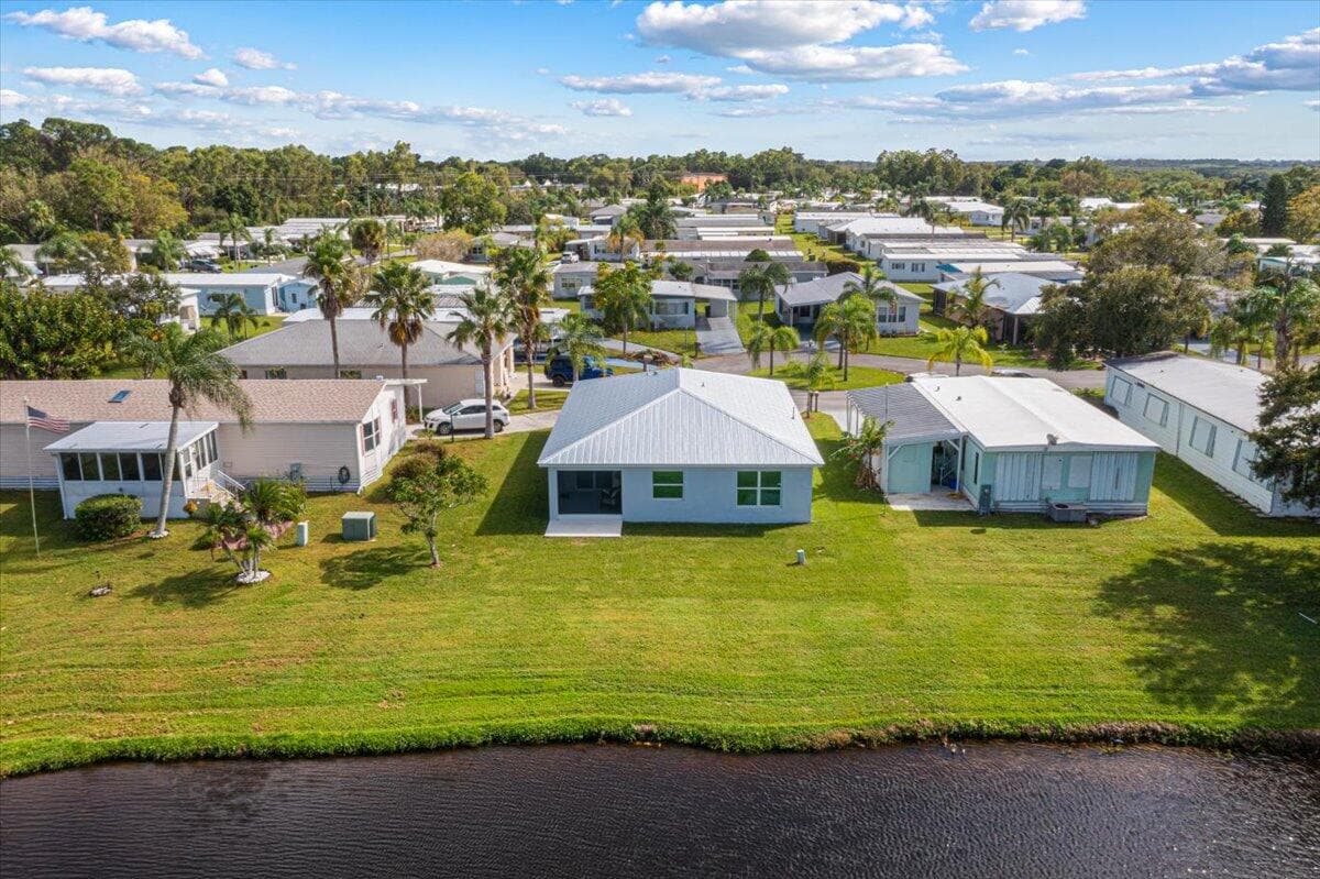 10 Juan Carlos Lane, Port St. Lucie, FL 34952 6