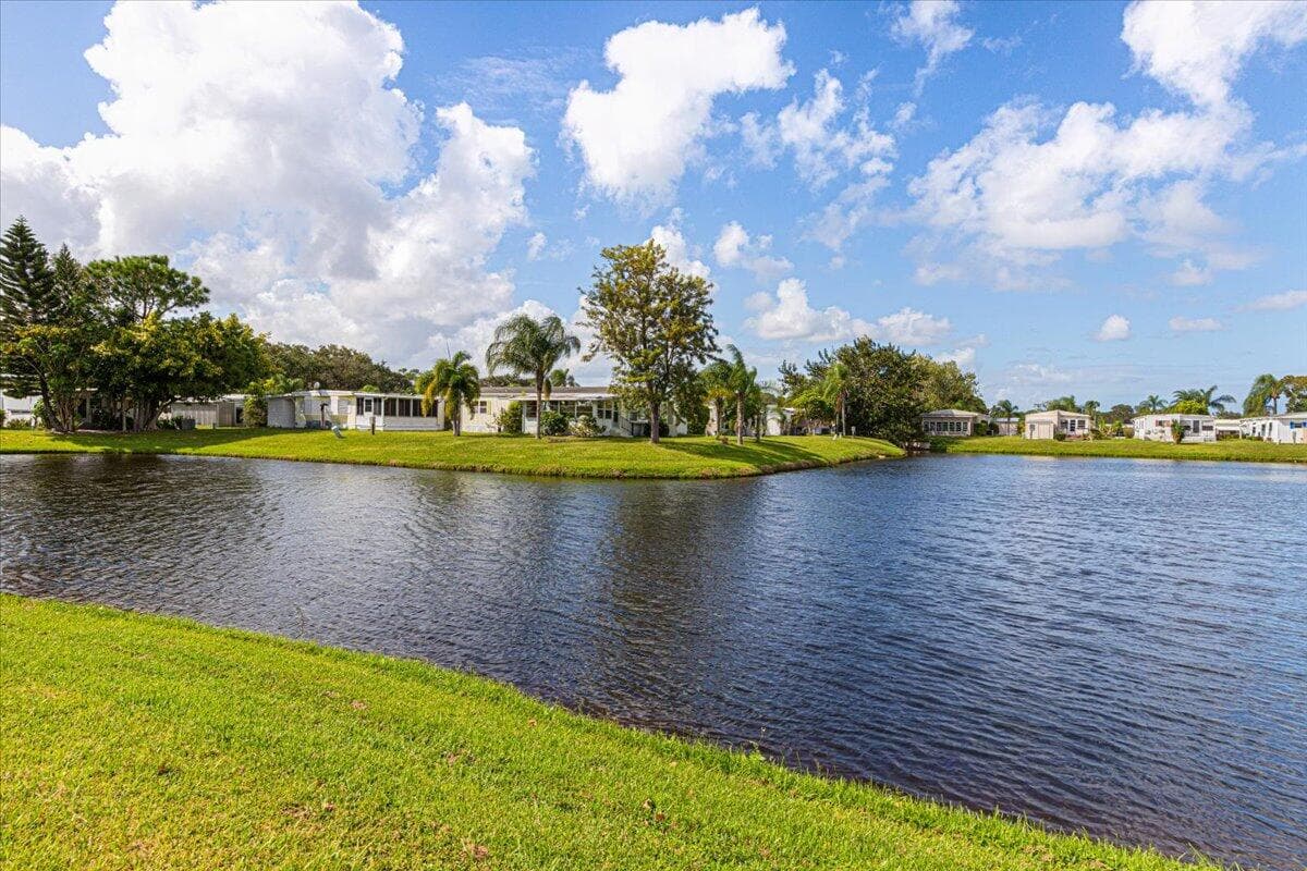 10 Juan Carlos Lane, Port St. Lucie, FL 34952 10