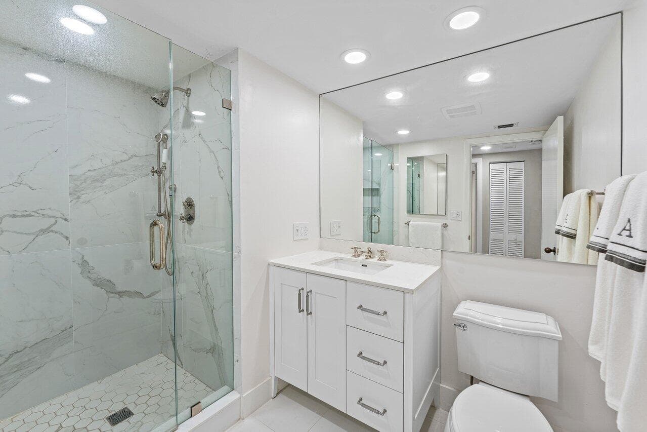 529 S Flagler Drive 8g, West Palm Beach, FL 33401 20
