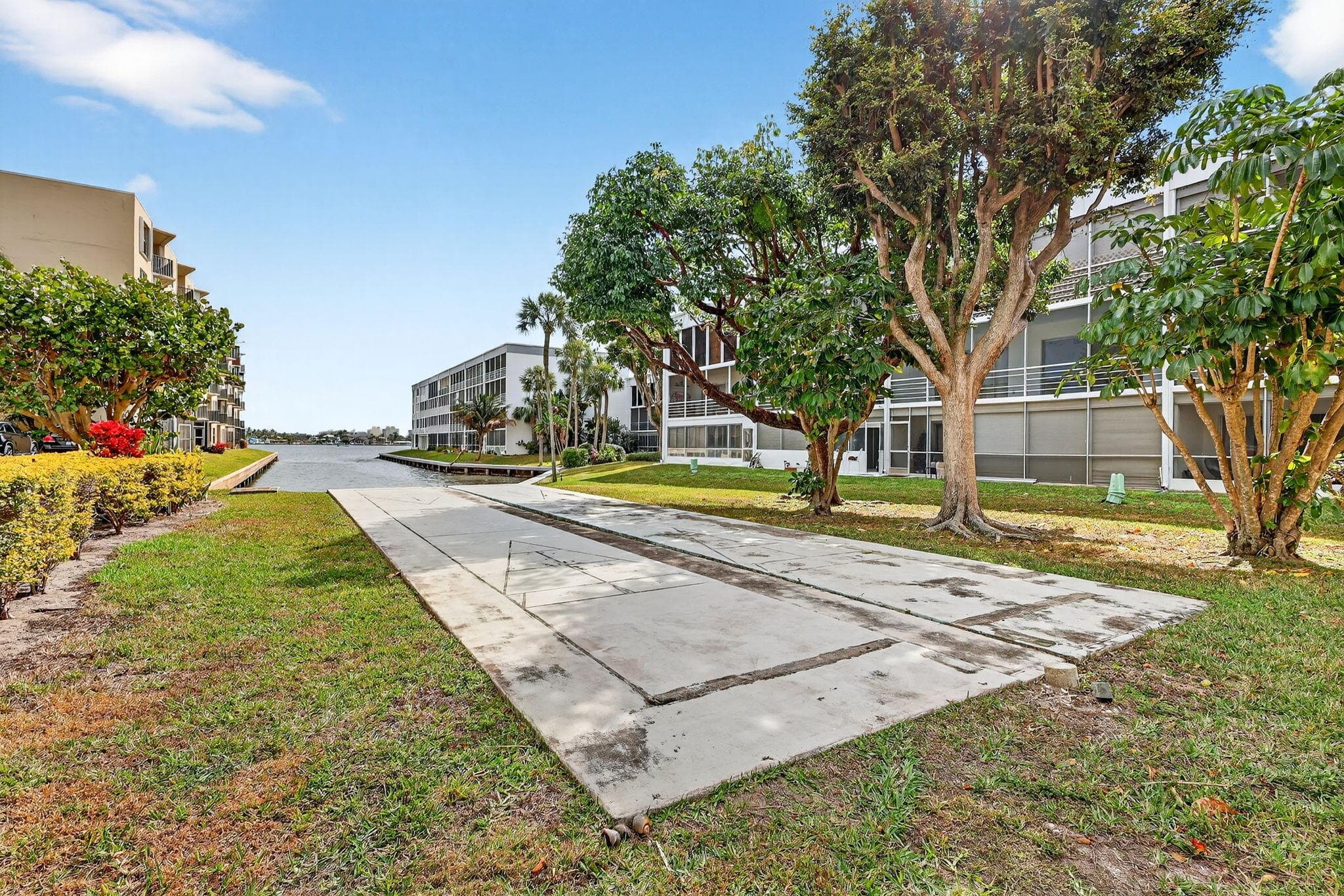 890 N Federal Highway 403, Lantana, FL 33462 38