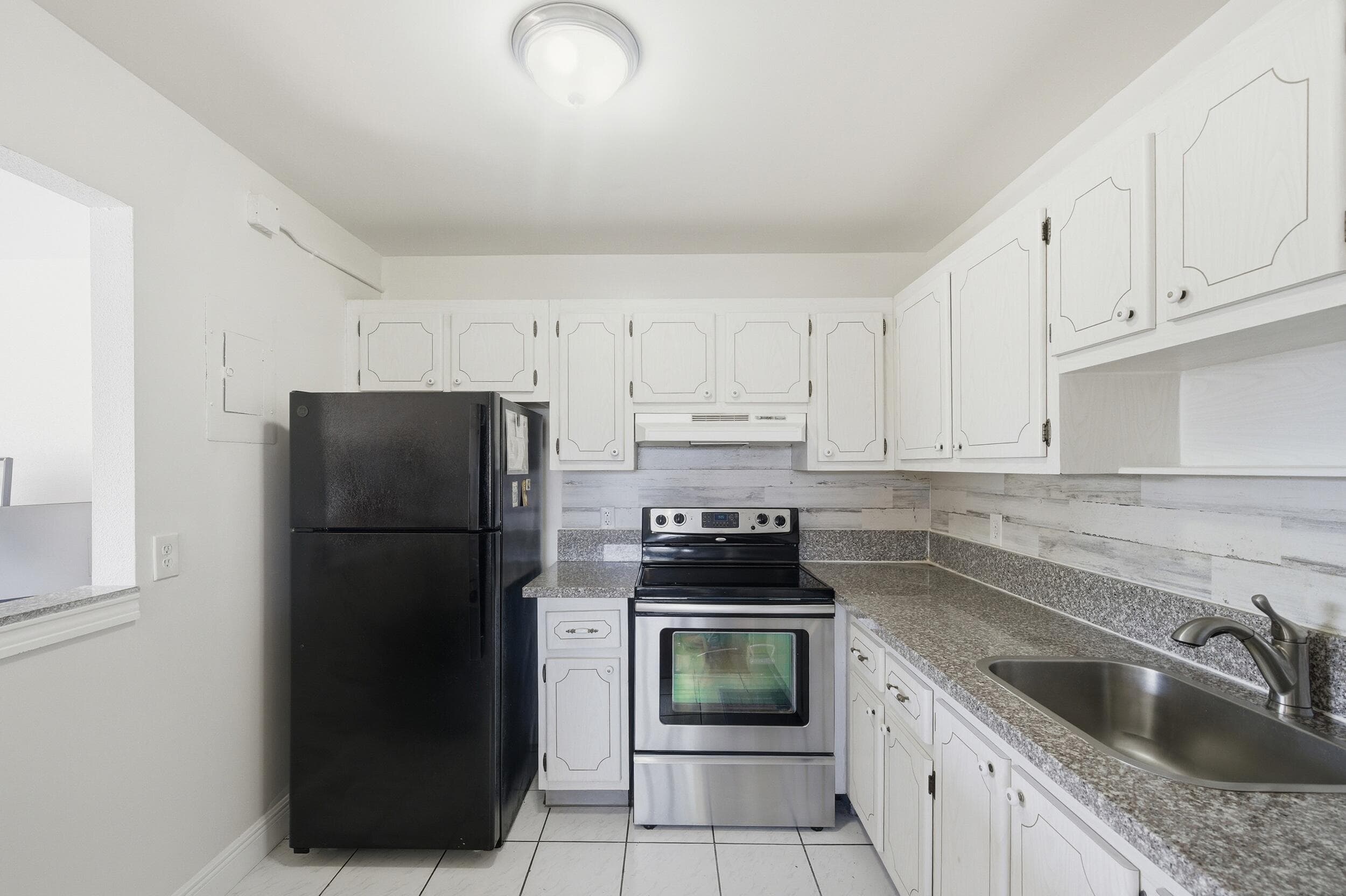 142 Monaco C, Delray Beach, FL 33446 9