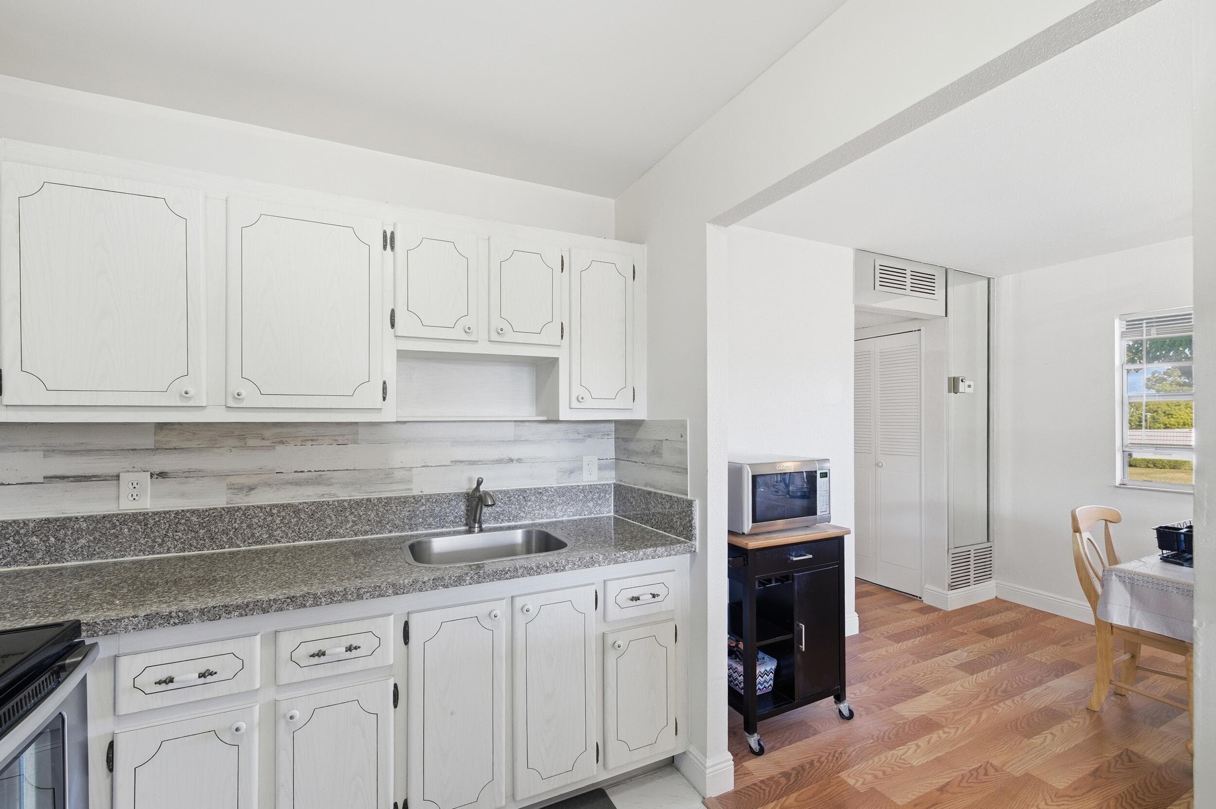 142 Monaco C, Delray Beach, FL 33446 11