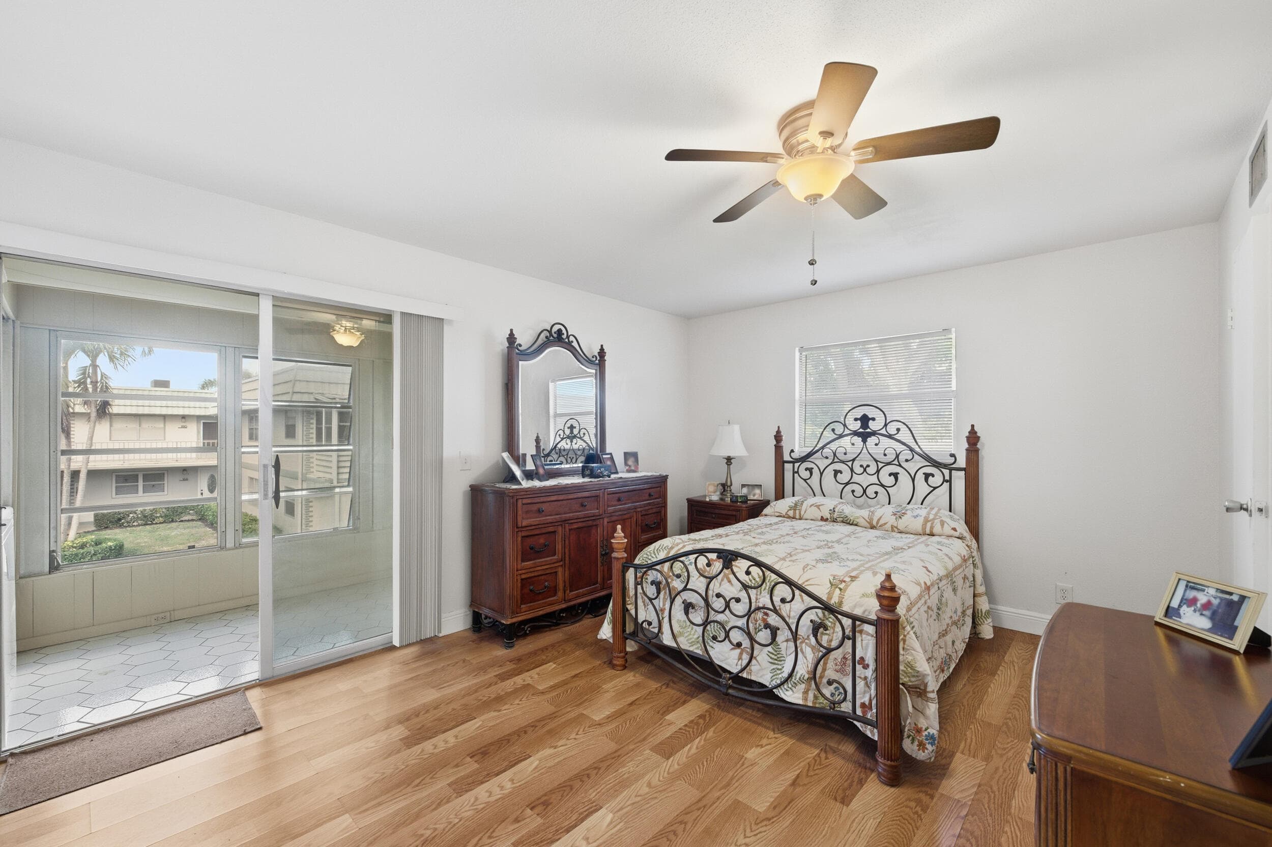 142 Monaco C, Delray Beach, FL 33446 16
